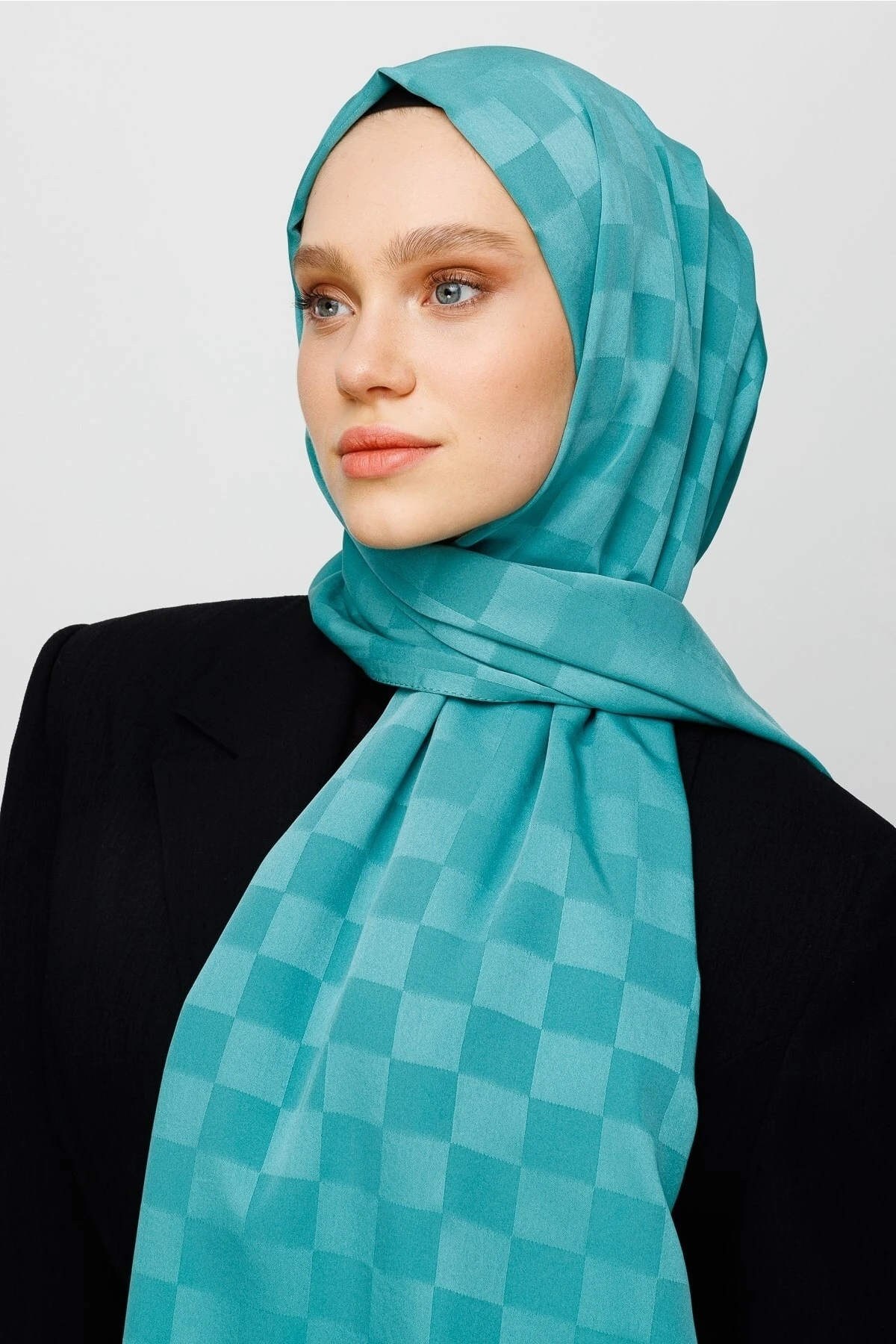 Checkers Pattern Silk Jacquard Shawl - Mint Green