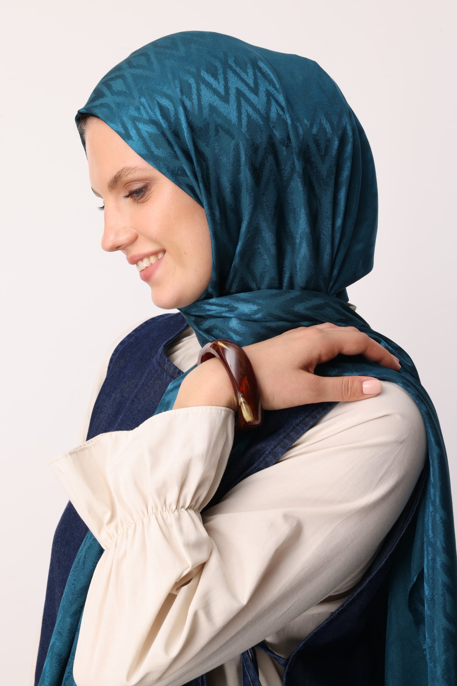 Toptan Karo Desen Parlak Jakar Şal - Petrol Mavisi