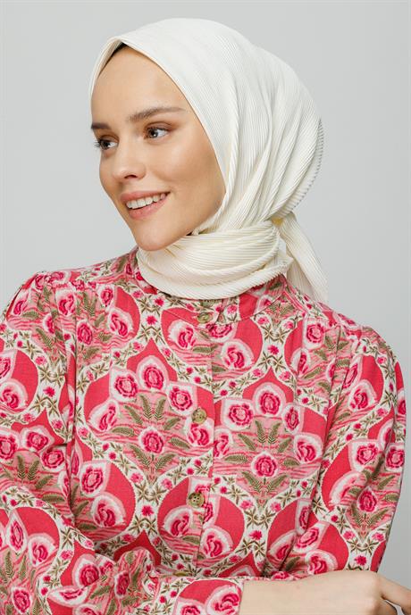 Pleated Scarf - Ecru