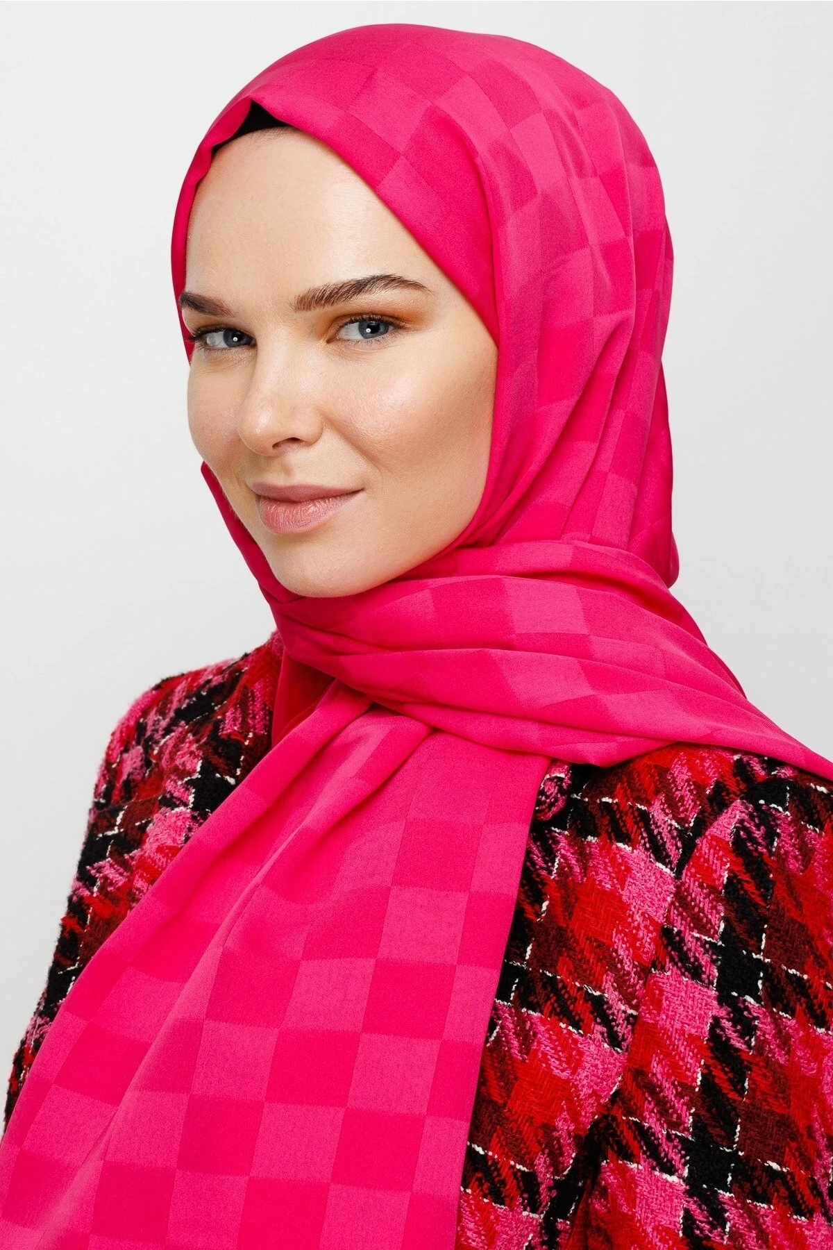 Toptan Dama Desen İpeksi Jakar Şal - Fuşya