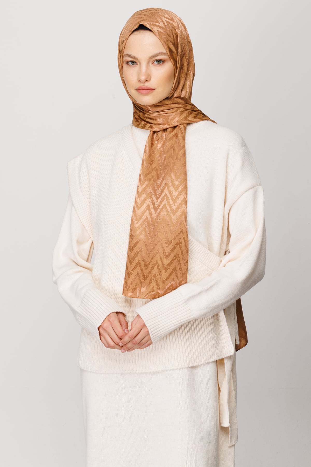 Zigzag Pattern Shiny Jacquard Shawl - Biscuit