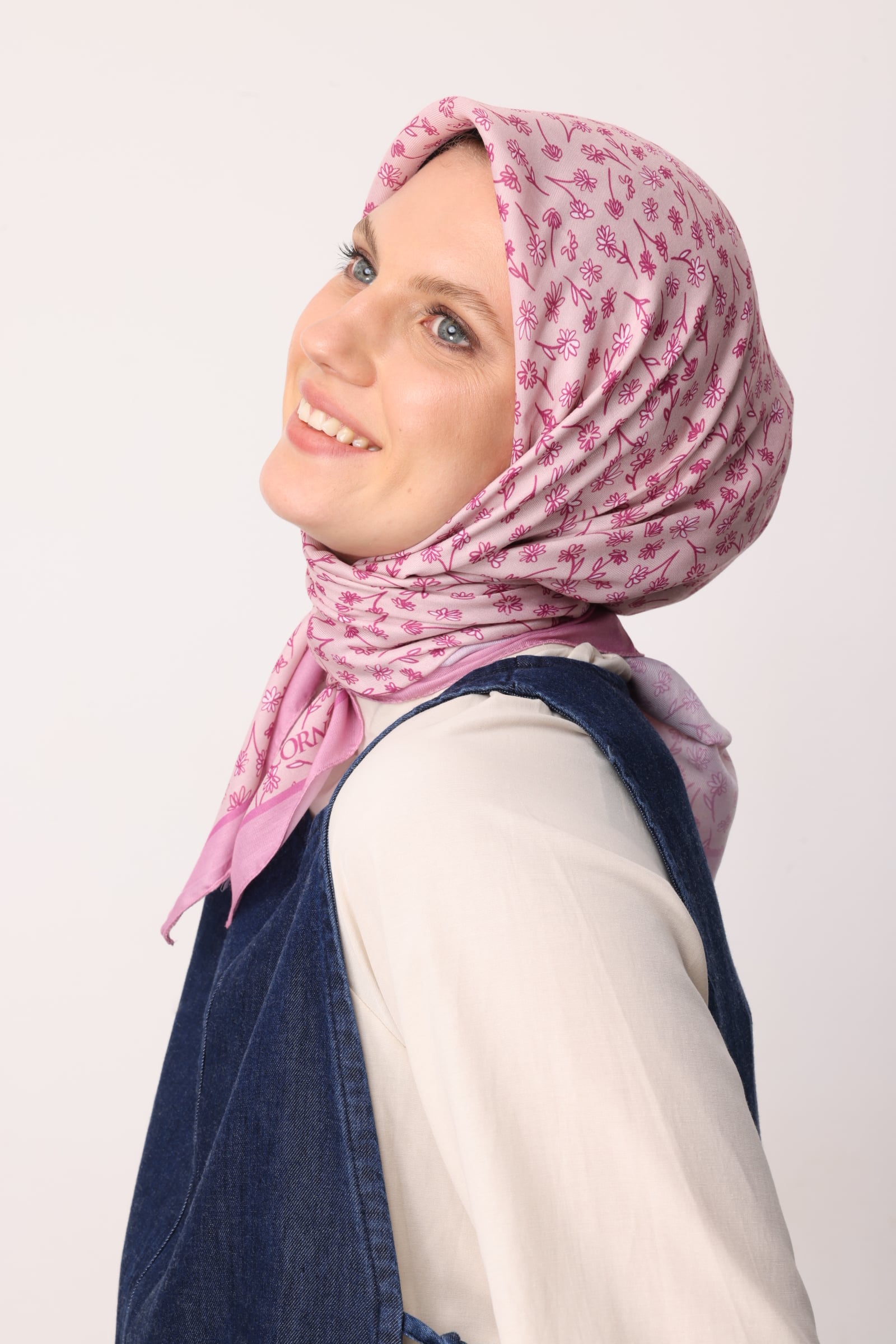 Toptan Minor Desen Pamuk Eşarp - Pembe