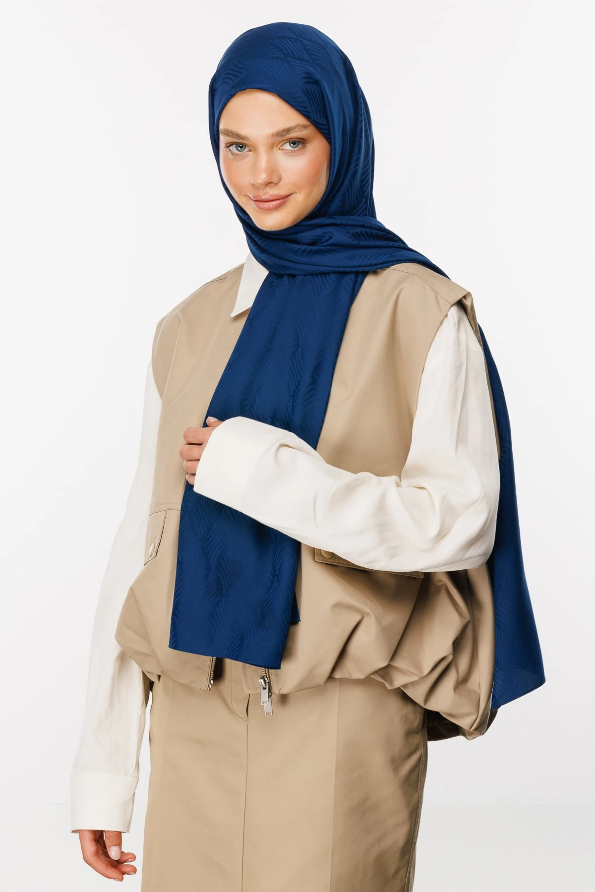 Toptan Aura Desen İpeksi Jakar Şal - Lacivert