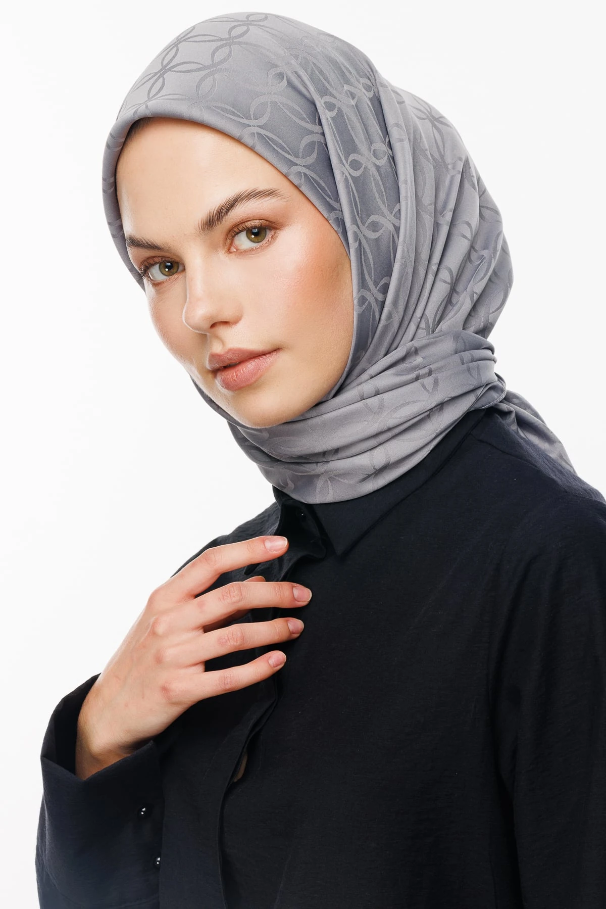 London Pattern Silky Jacquard Scarf - Mineral Gray