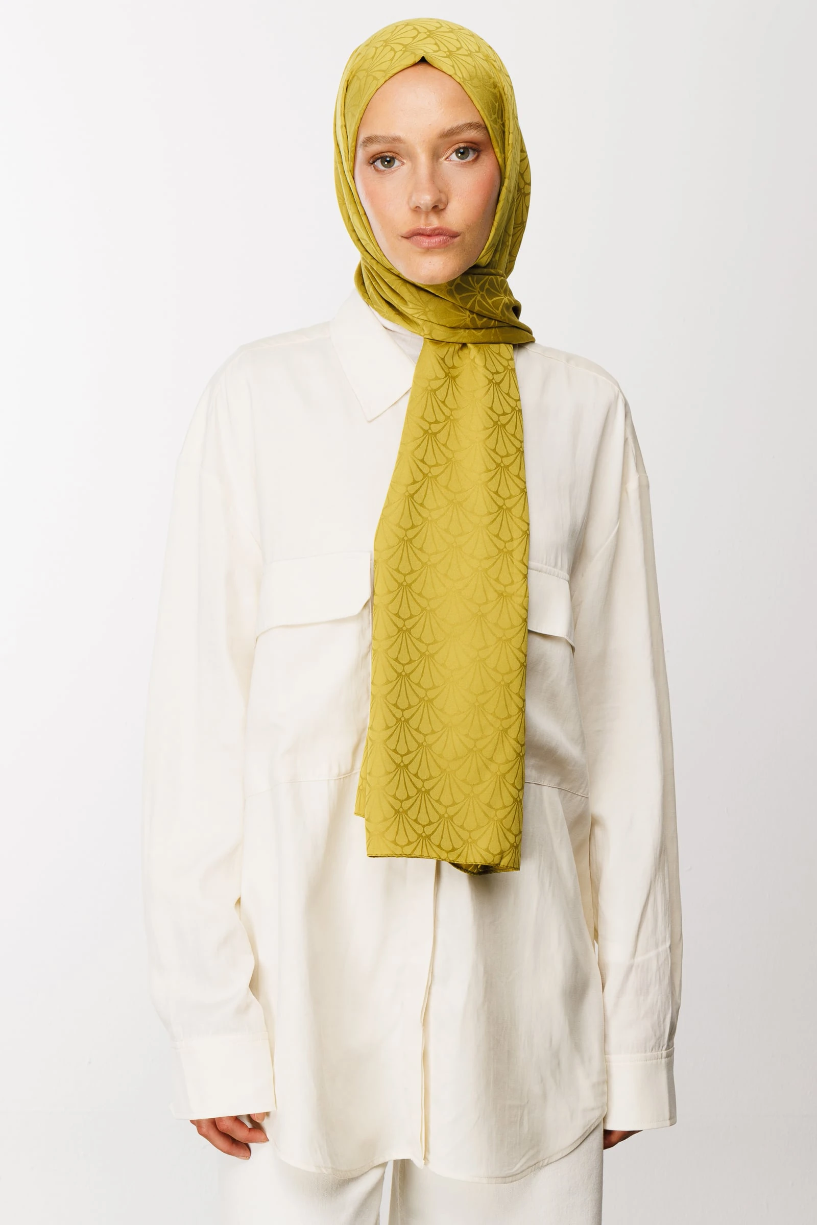 Lotus Pattern Silk Jacquard Shawl - Olive Green