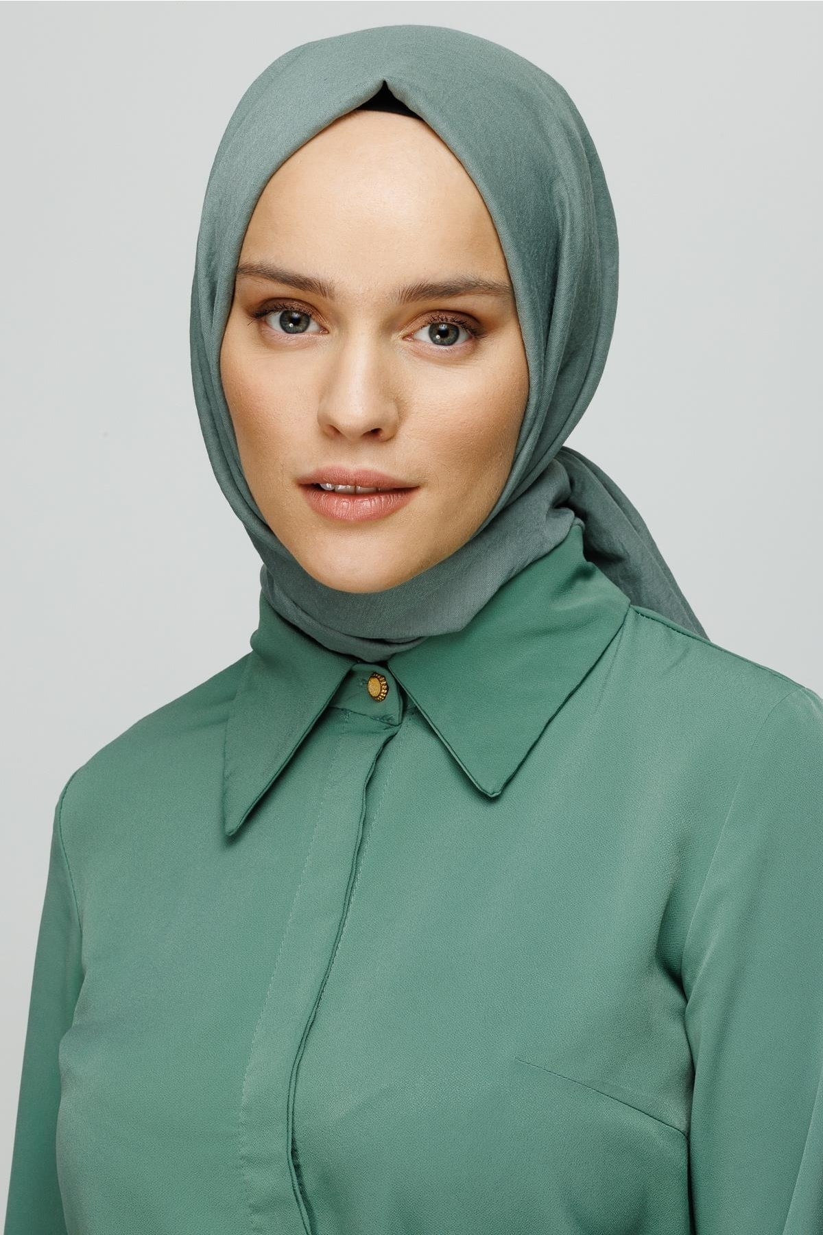 Cotton Crinkle Shawl - Mold Green