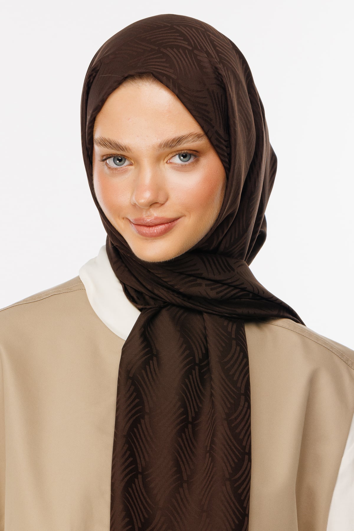 Aura Pattern Silk Jacquard Shawl - Bitter Coffee