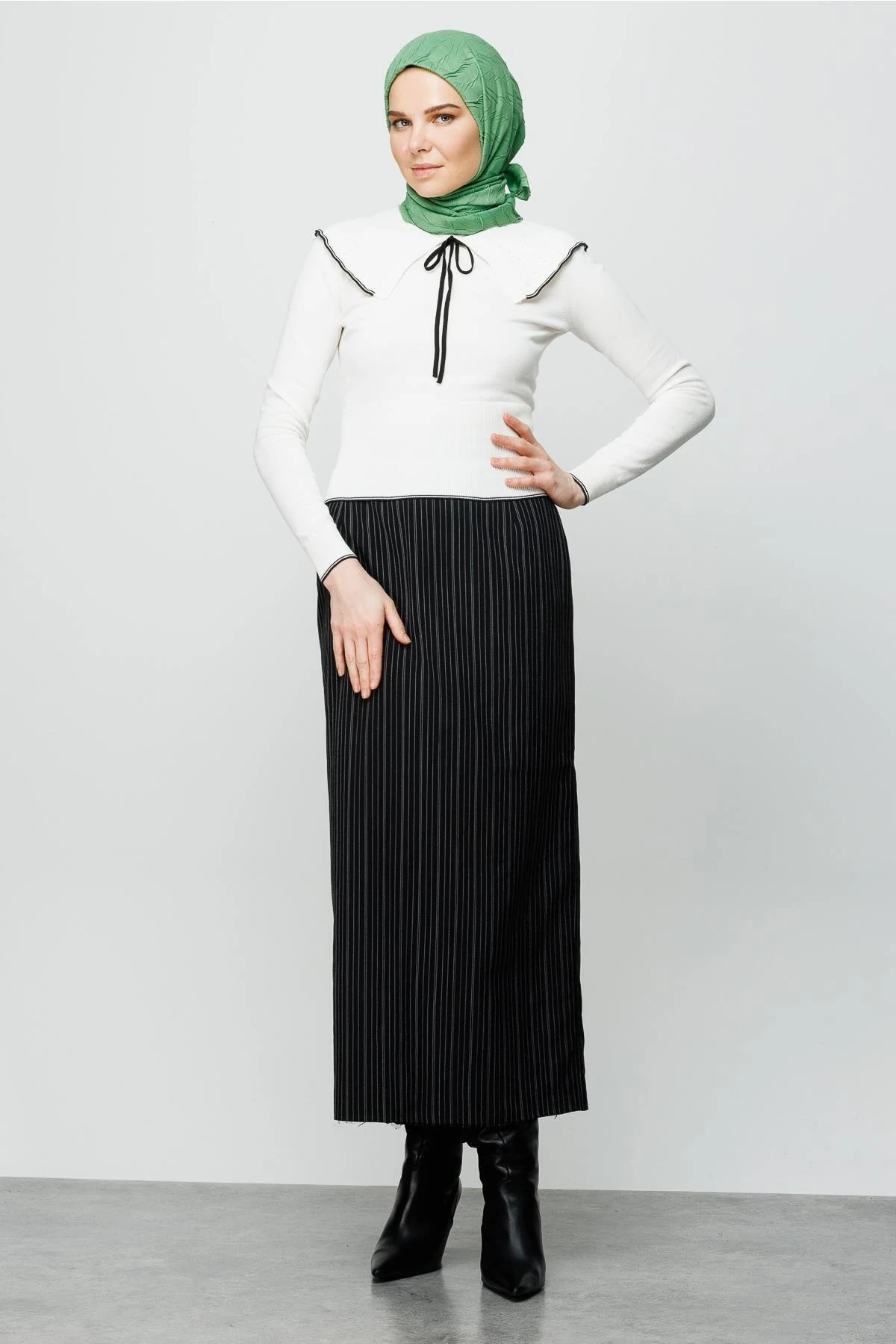 Pleated Bamboo Scarf - Aqua Green