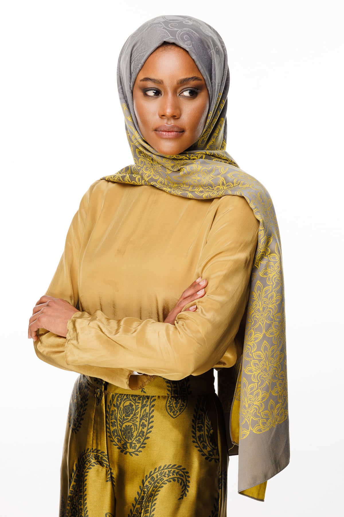 Nora-Pattern Reversible Shawl - Dark Gray-Mustard