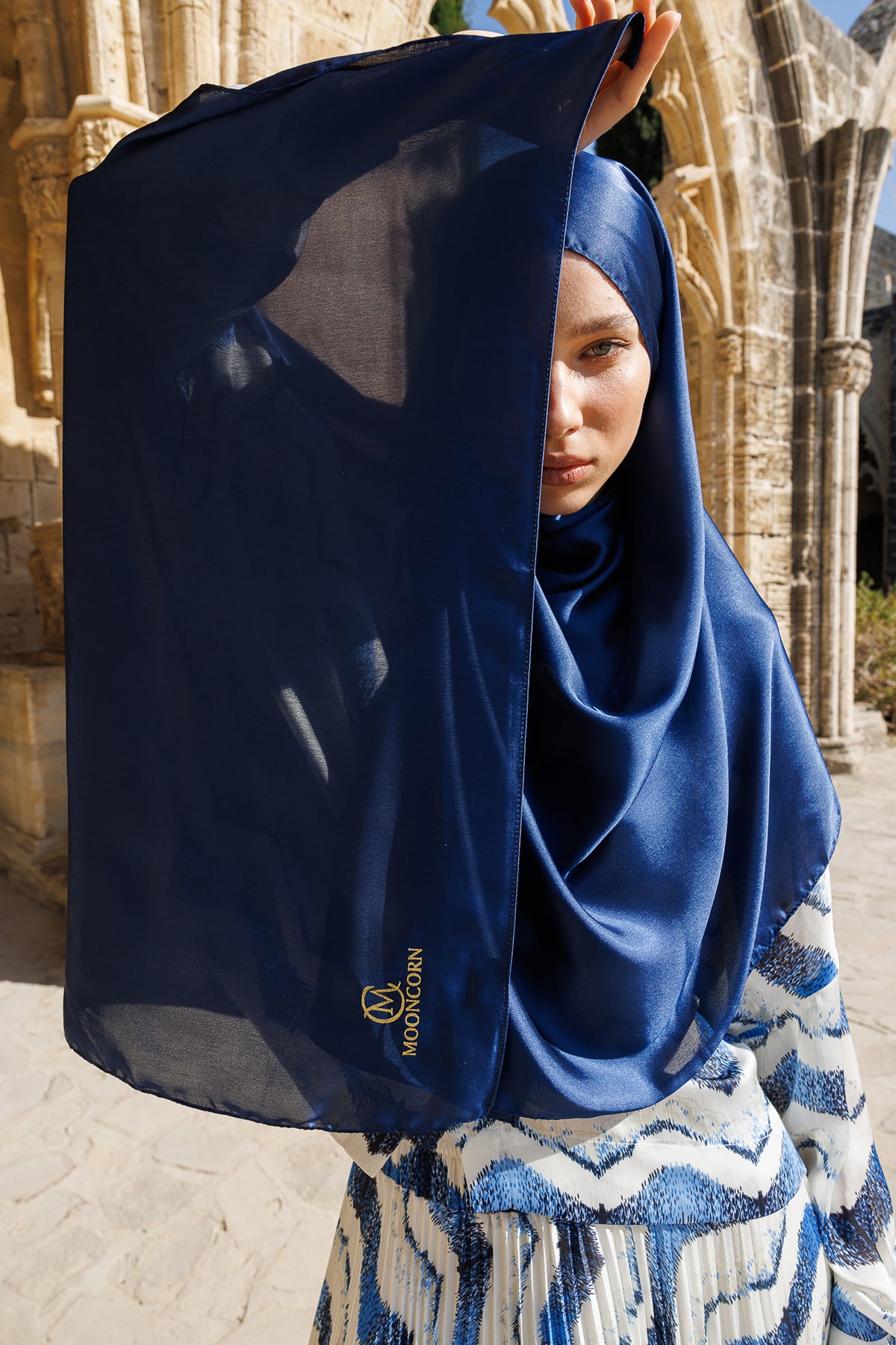 Diamond Aura Shawl - Navy Blue