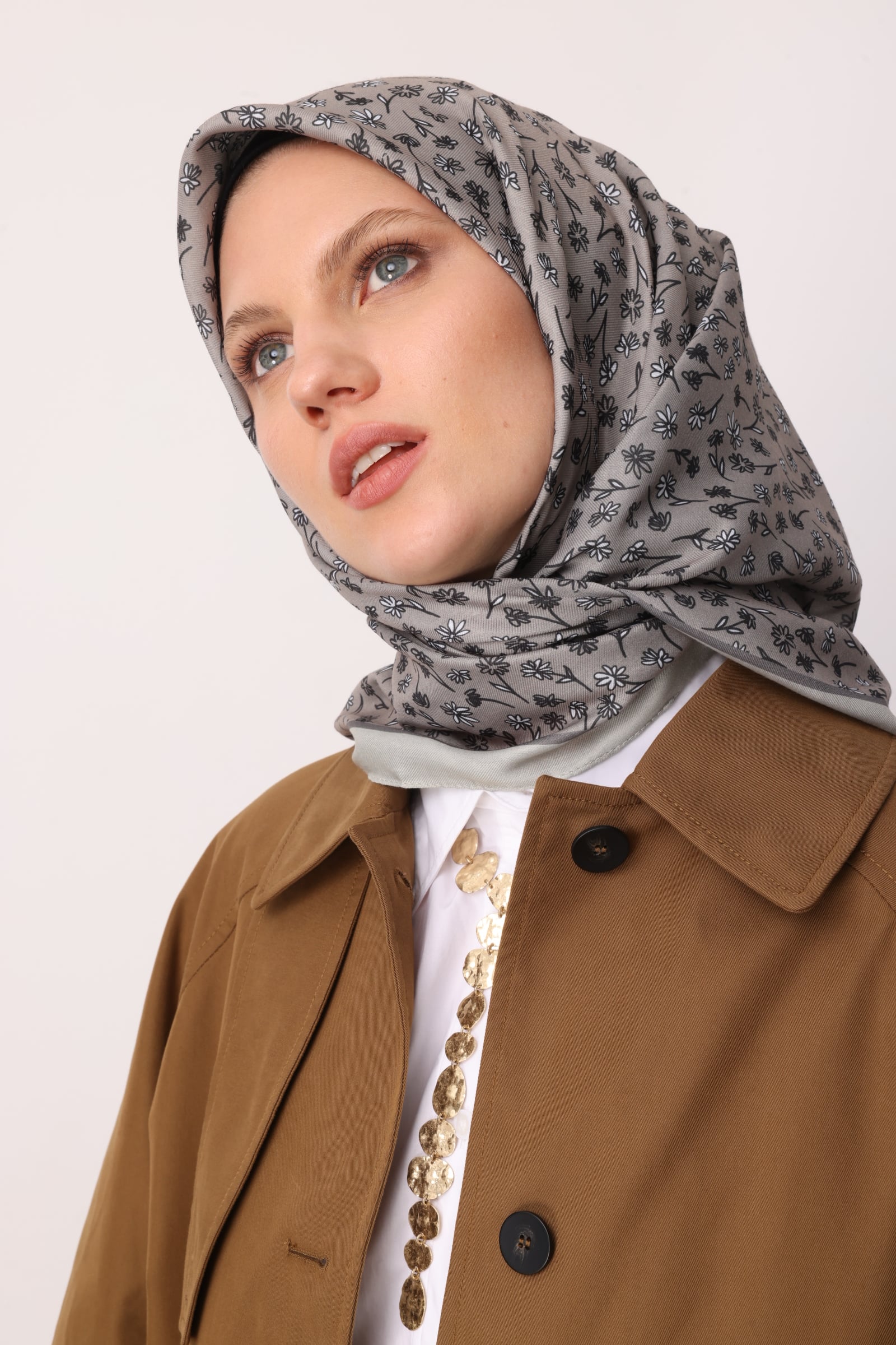 Wholesale Minor Pattern Cotton Scarf - Walnut