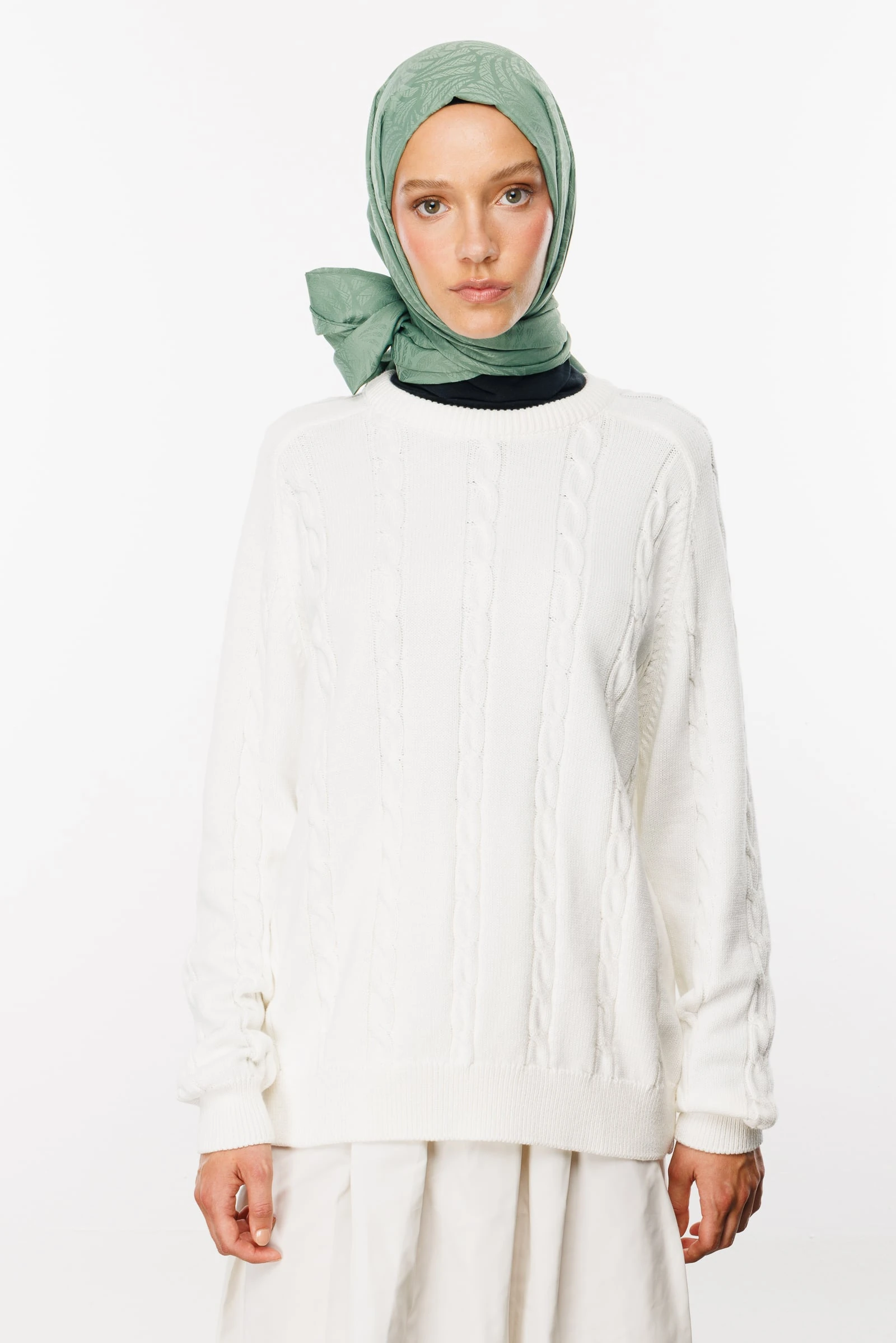 Artemis Pattern Silk Jacquard Shawl - Mold Green