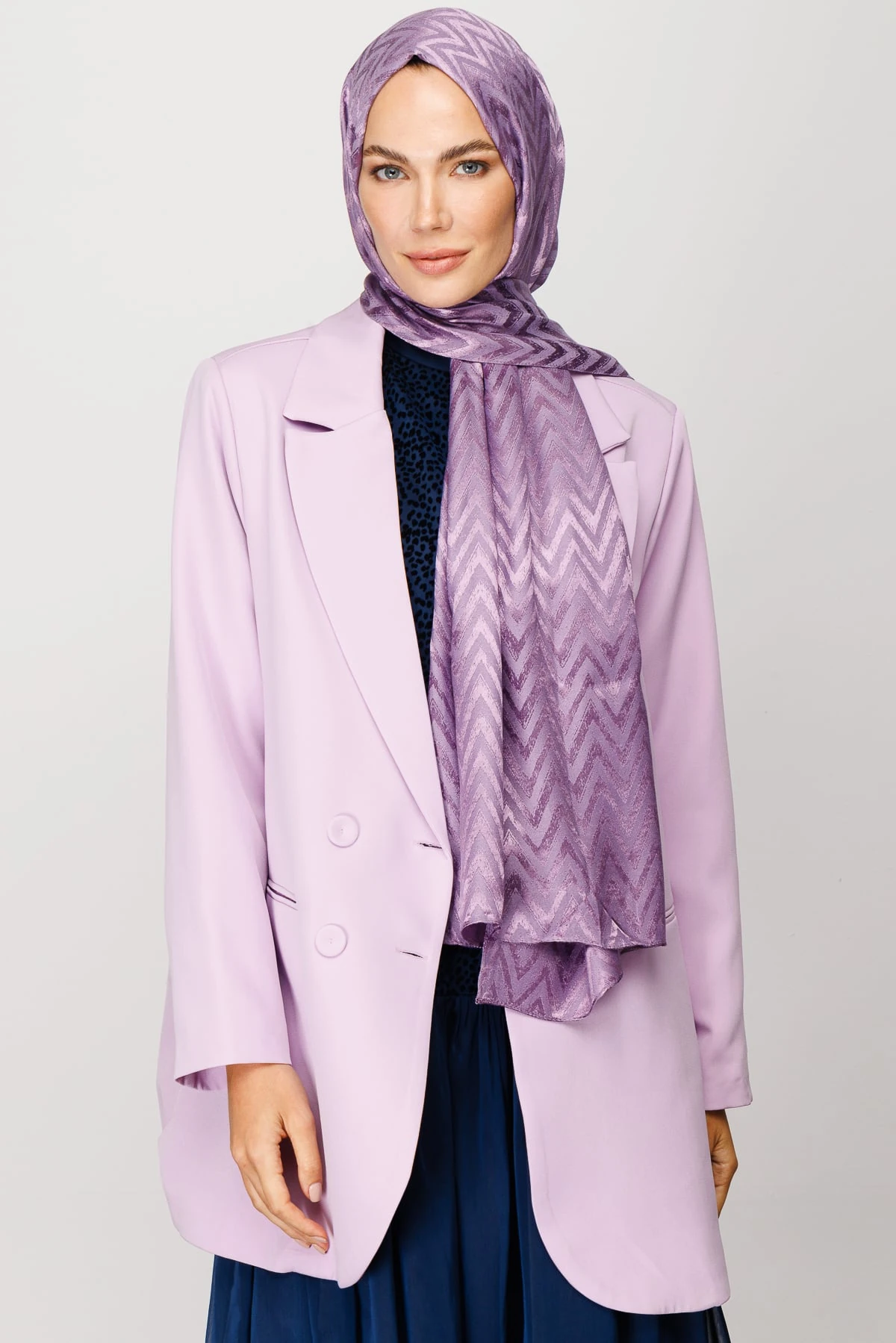 Zigzag Pattern Shiny Jacquard Shawl - Lavender