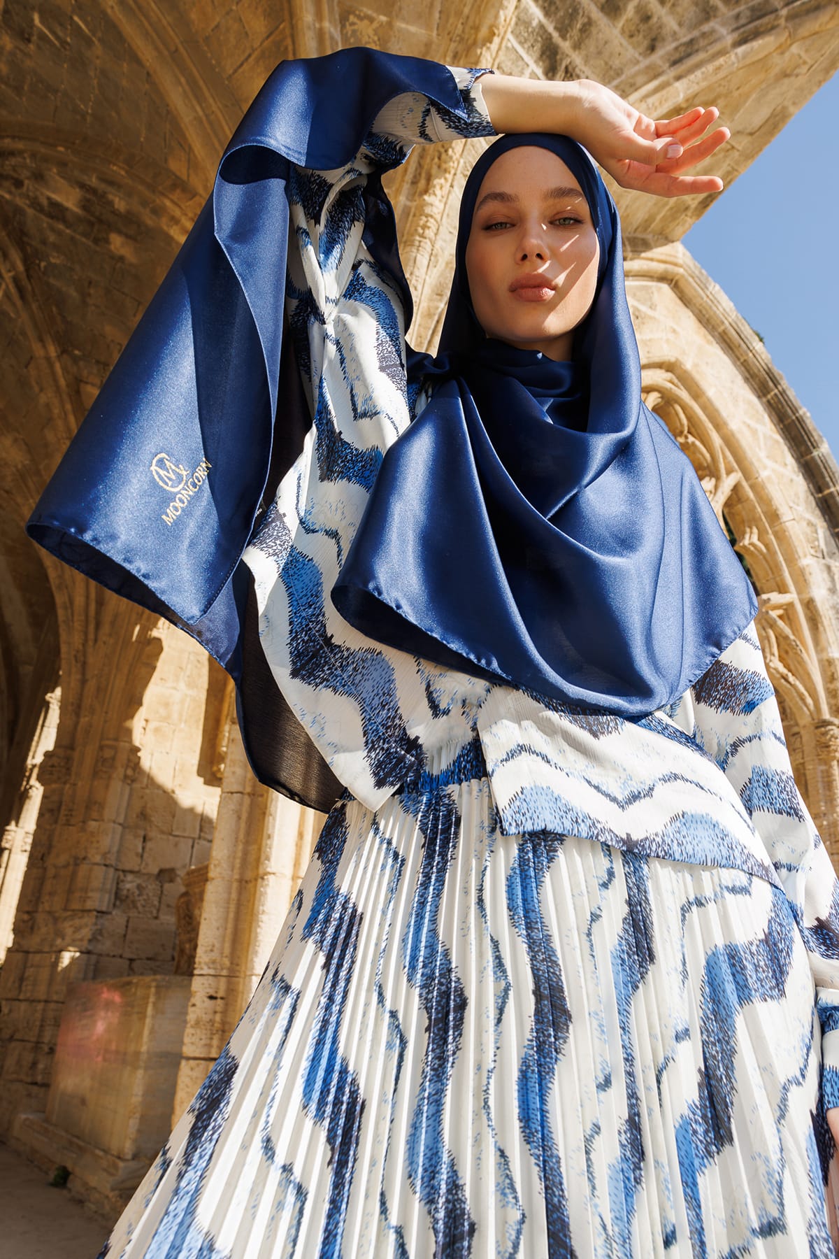 Diamond Aura Shawl - Navy Blue