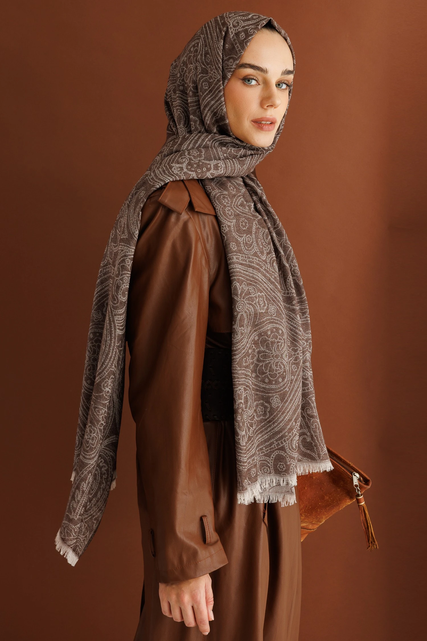 Toptan Rumi Desen Yün Kaşmir Şal - Acı Kahve