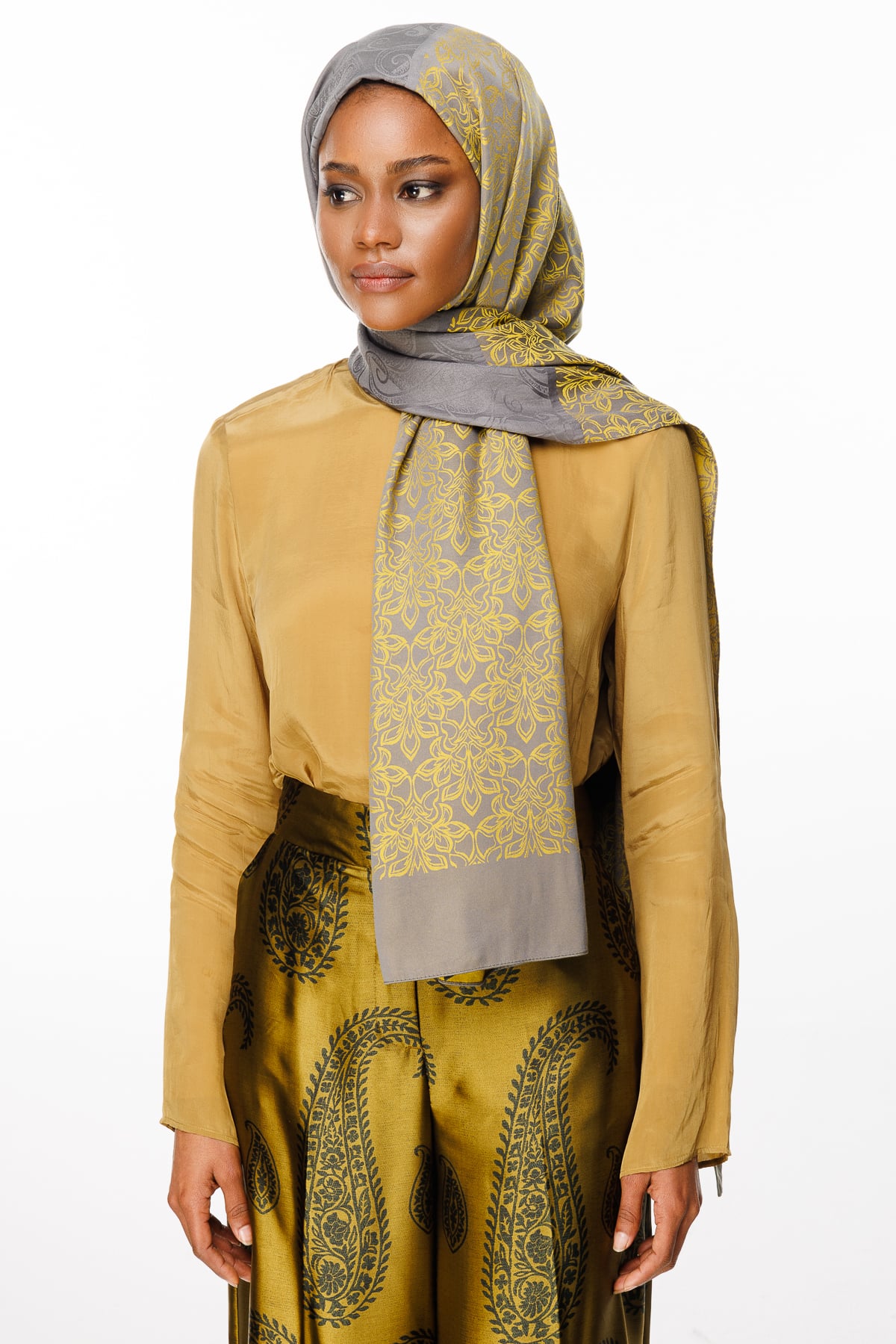 Nora-Pattern Reversible Shawl - Dark Gray-Mustard