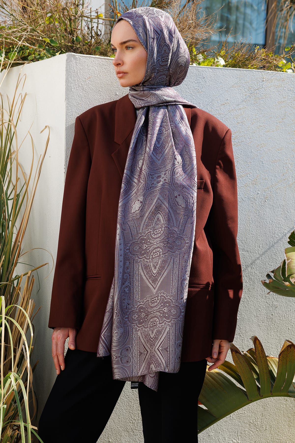 Liva Pattern Shine Line Shawl - Purple-Gray