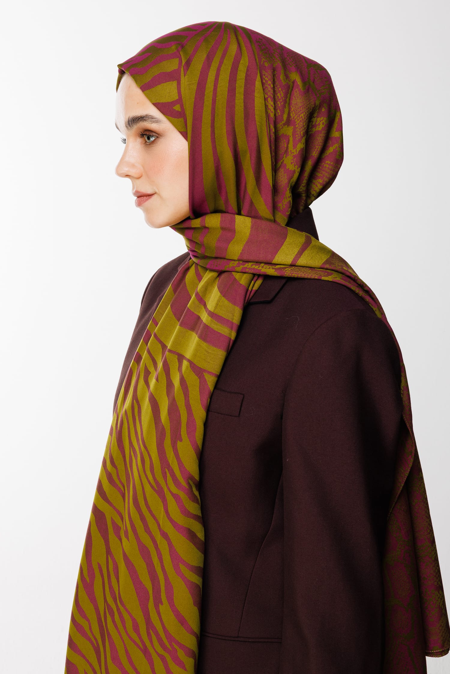 Riad-Pattern Reversible Shawl - Oil Green-Plum