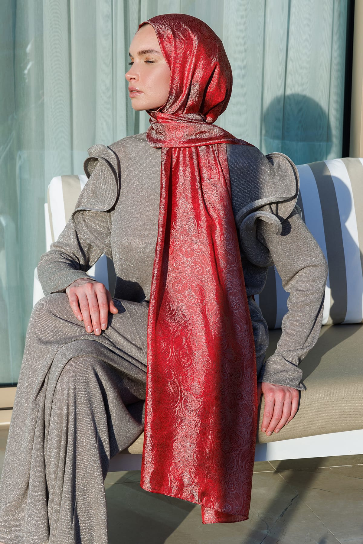 Moren Pattern Shine Line Shawl - Burgundy-Mint Green