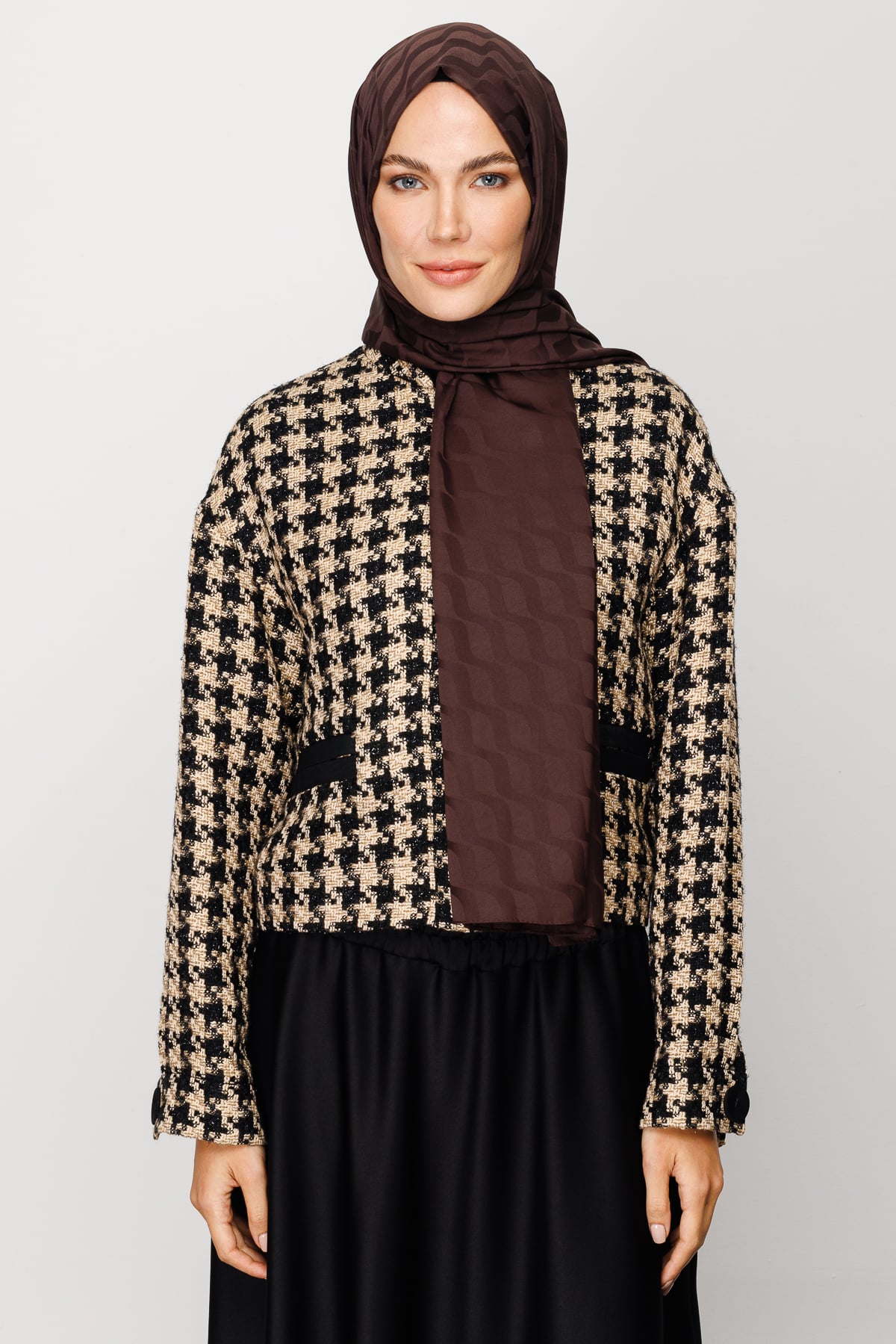 Wave-Pattern Silky Jacquard Shawl - Bitter Coffee