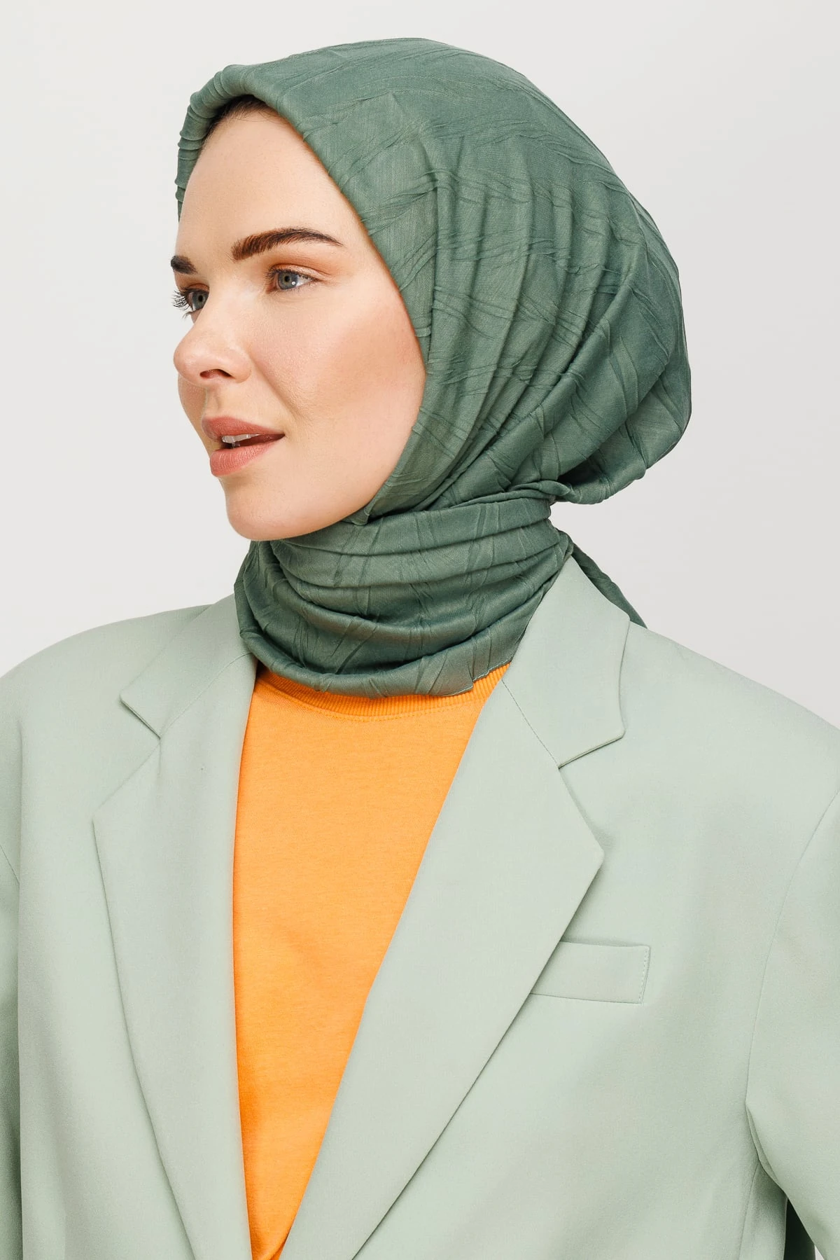 Pleated Bamboo Scarf - Mold Green