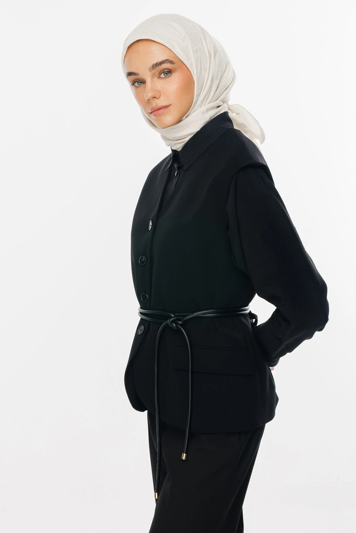 Viora Pattern Silky Jacquard Scarf - Pearl