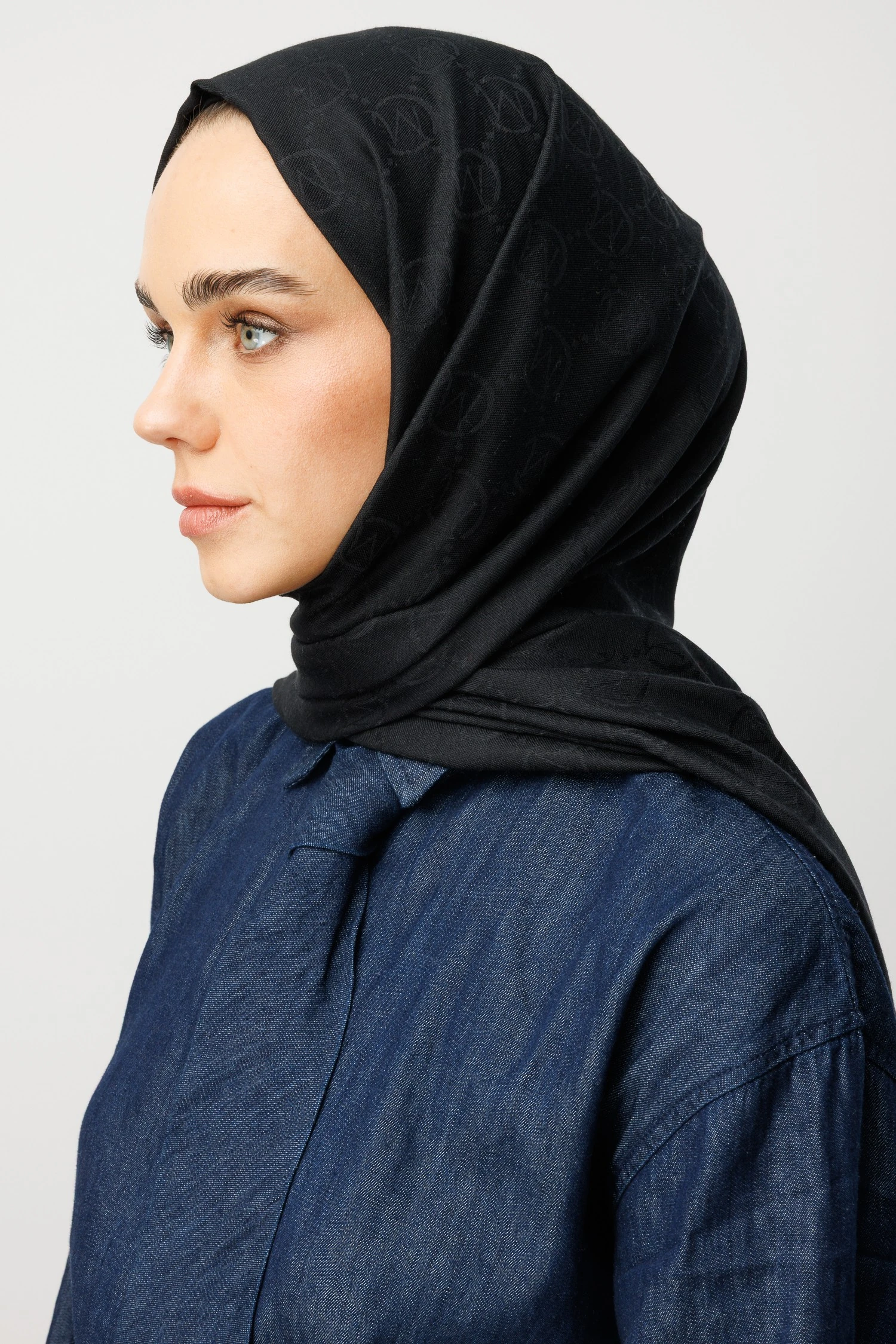 Wholesale Wool Silk Shawls - Fume