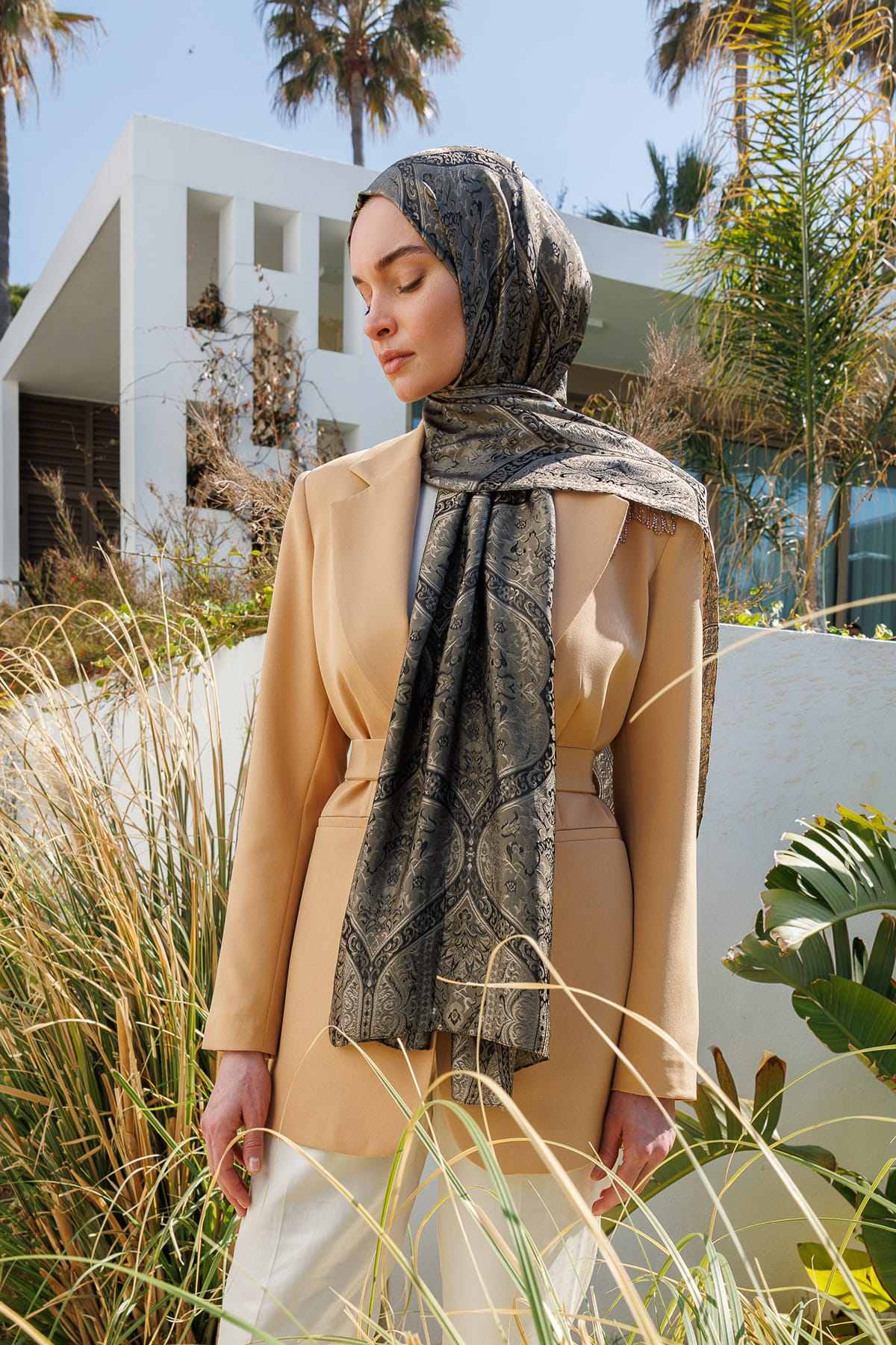 Toptan Soler Desen Shine Line Şal - Siyah-Bej