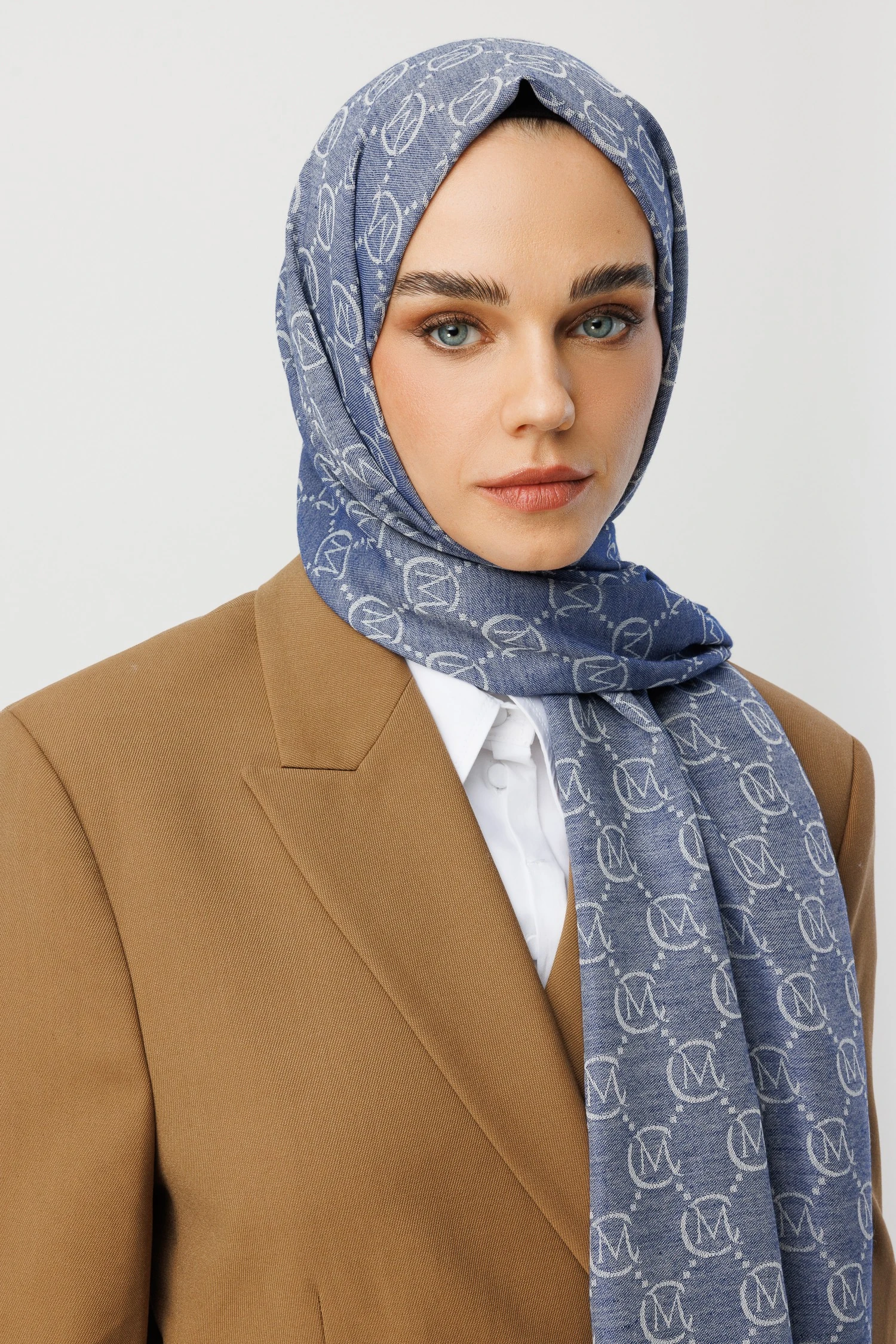 Toptan Yün İpek Şal - Gök Mavisi