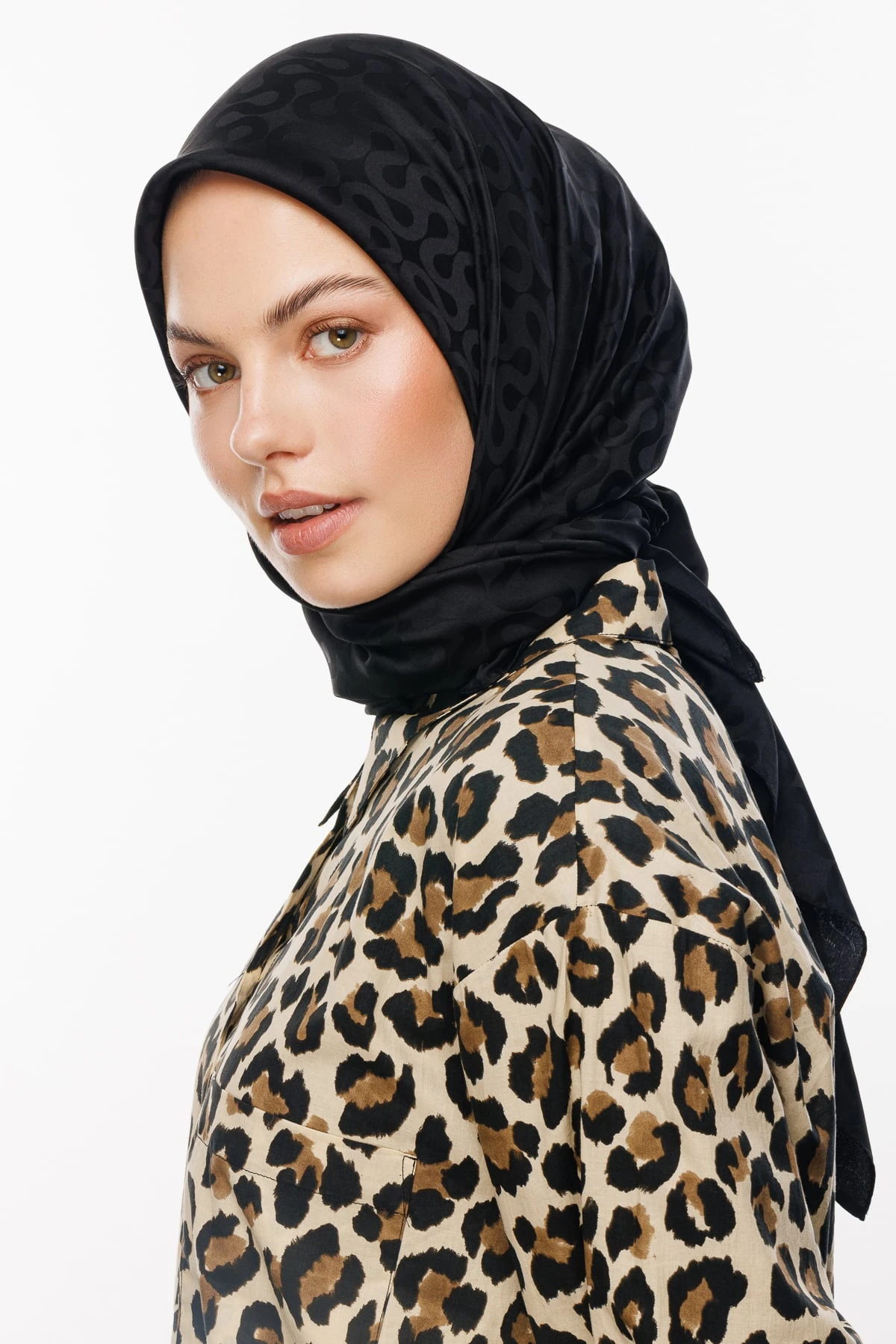 Toptan Moon Desen İpeksi Jakar Eşarp - Siyah