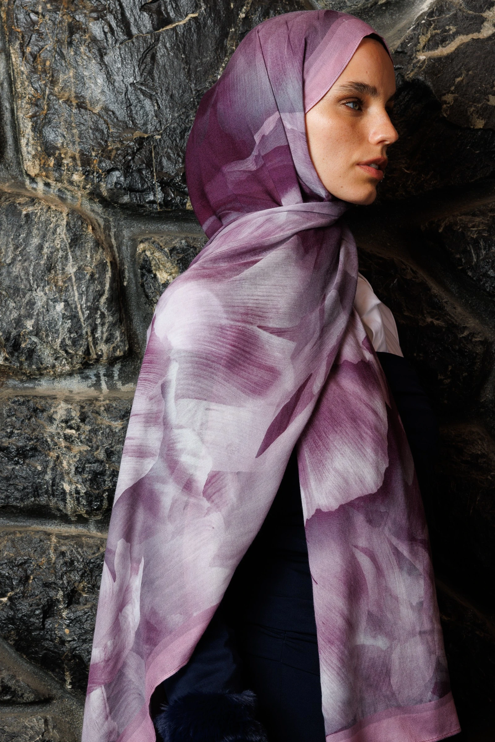 Wholesale Fleur Pattern Ramie Shawl - Lilac