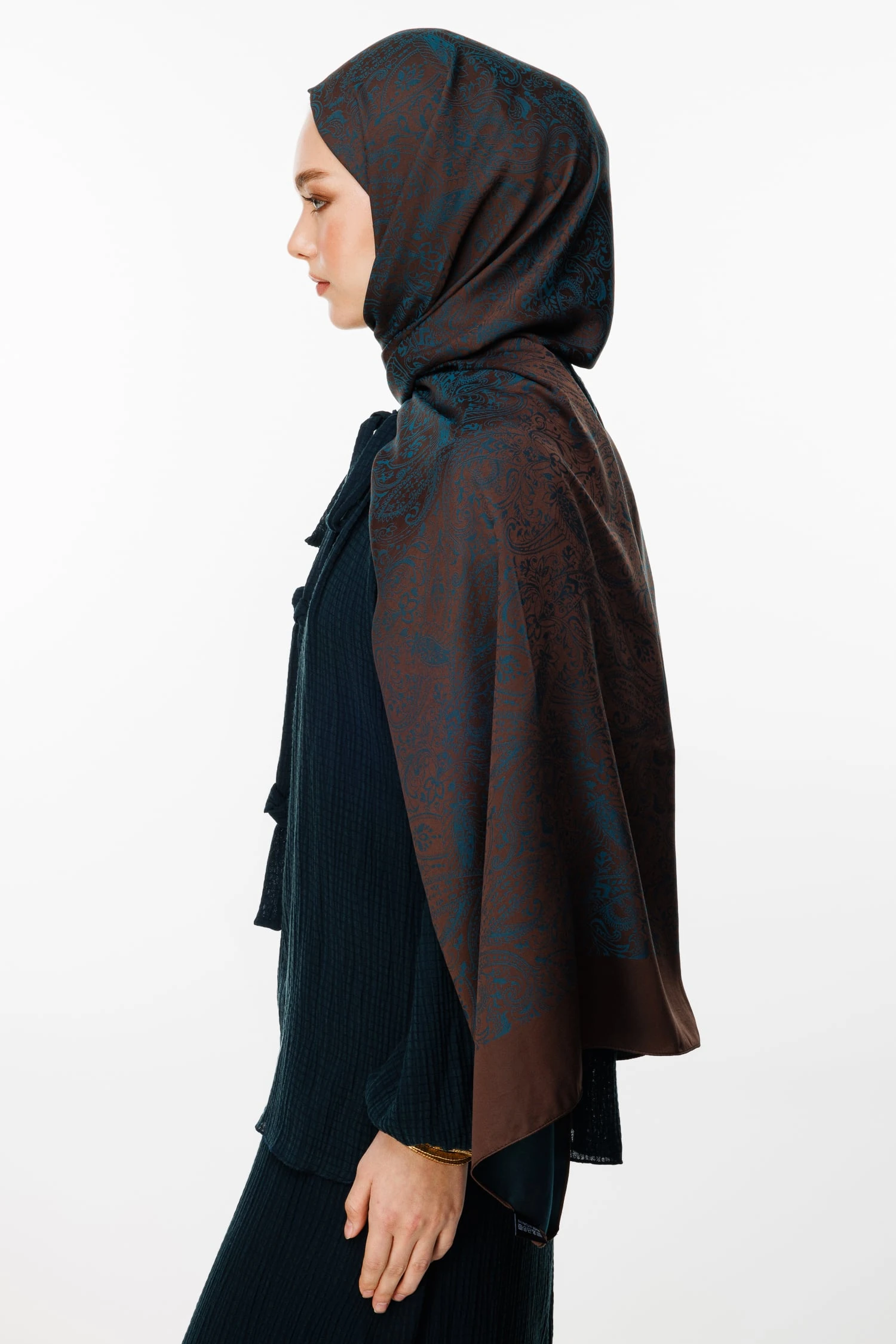 Velora-Pattern Reversible Shawl - Bitter Brown-Petroleum Blue