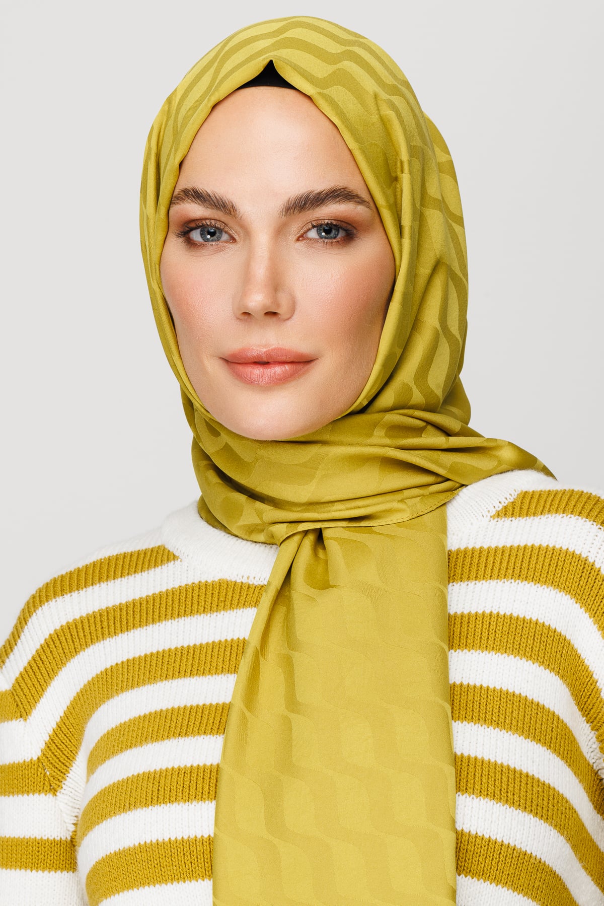 Toptan Dalga Desen İpeksi Jakar Şal - Oliv Yeşili