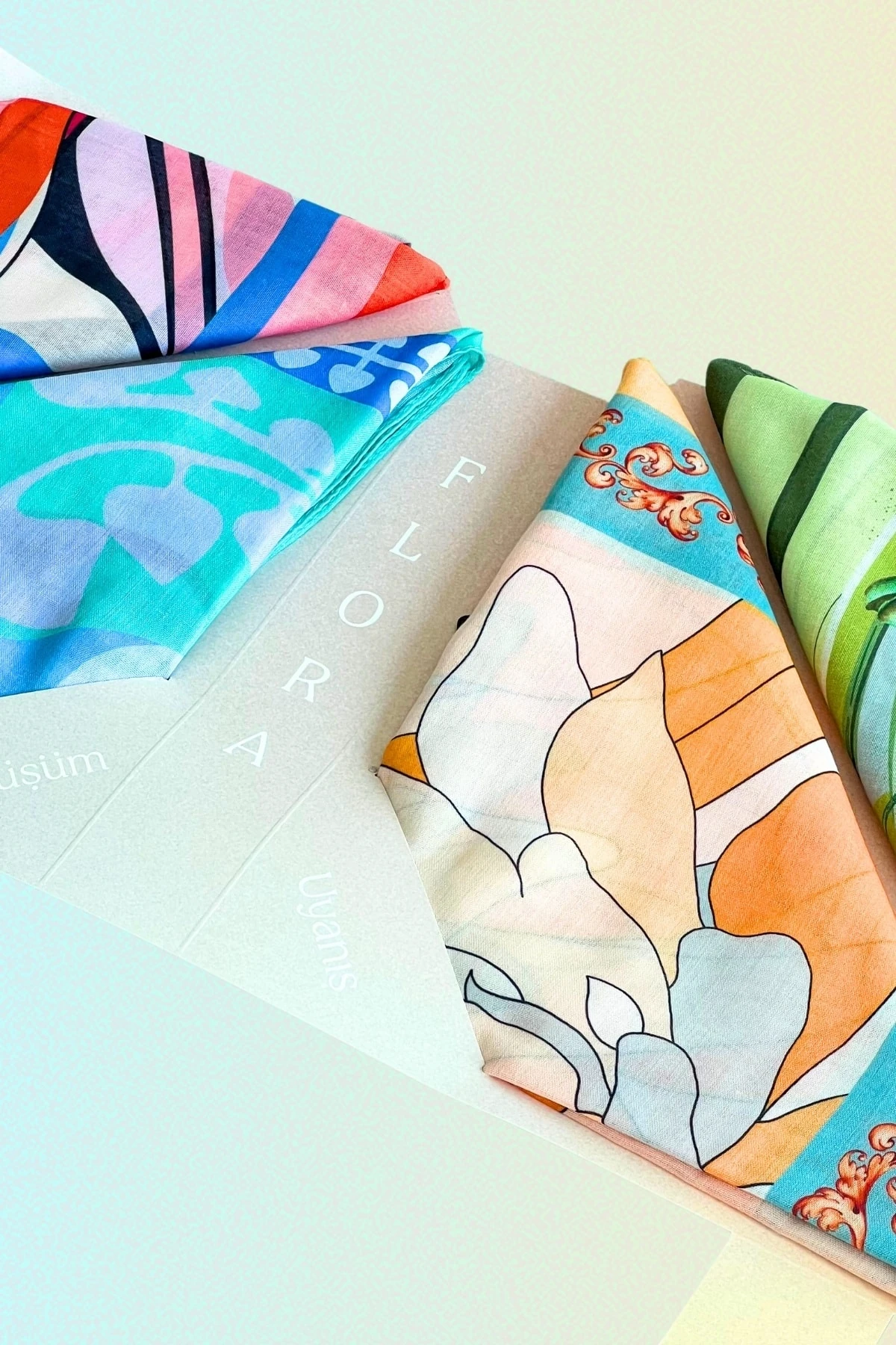 Toptan Flora Eşarp Koleksiyonu