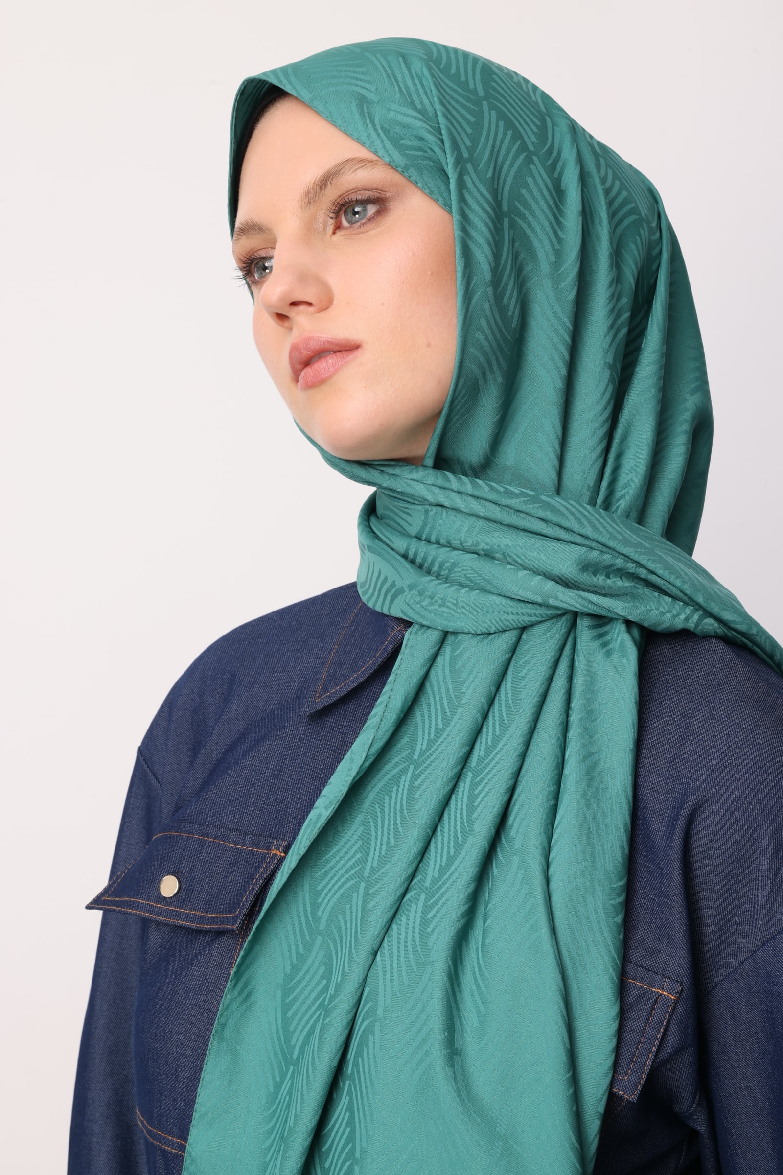 Aura Pattern Silk Jacquard Shawl - Mint Green