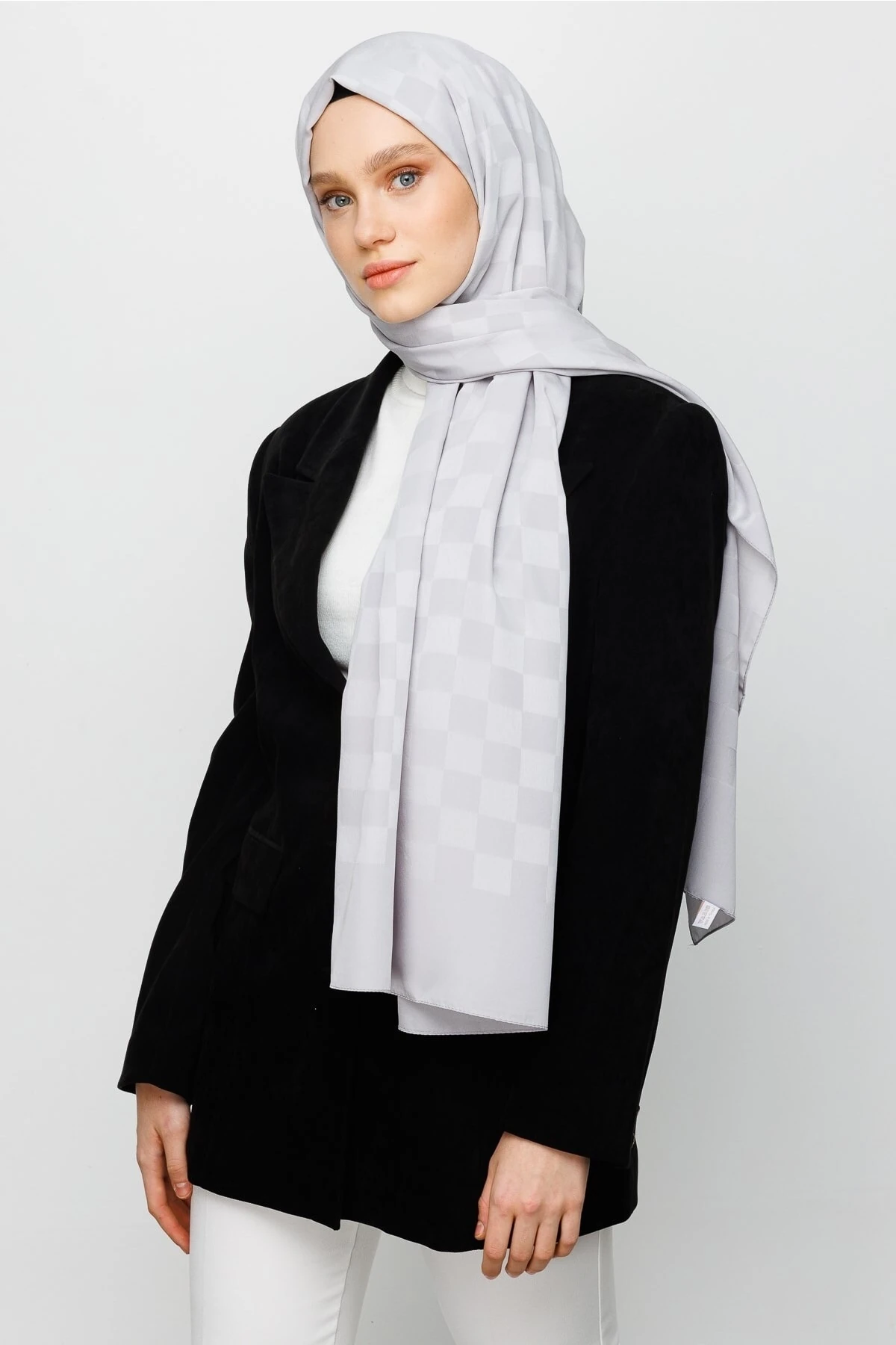 Toptan Dama Desen İpeksi Jakar Şal - Gümüş