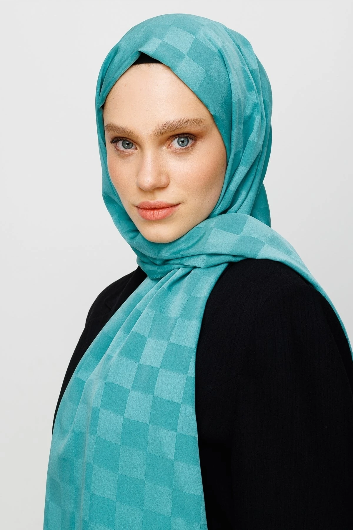 Checkers Pattern Silk Jacquard Shawl - Mint Green