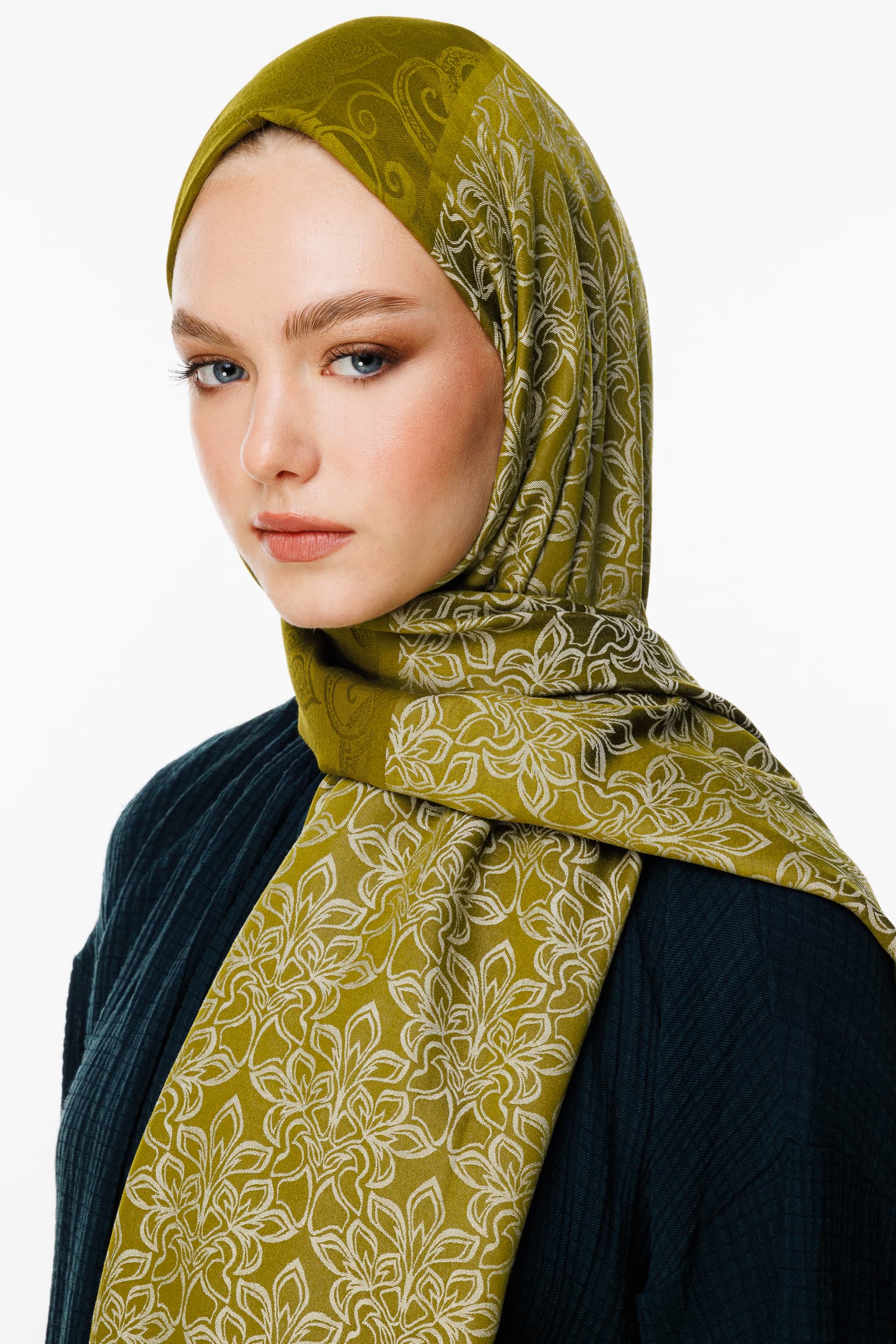Nora-Pattern Reversible Shawl - Oil Green-Ecru