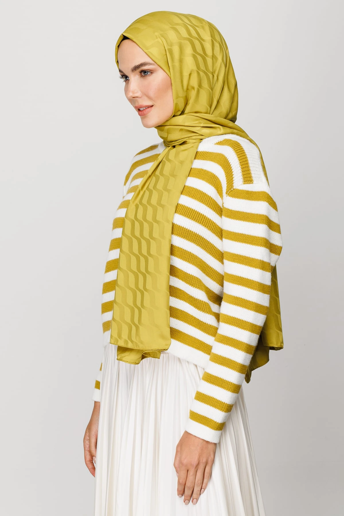 Toptan Dalga Desen İpeksi Jakar Şal - Oliv Yeşili