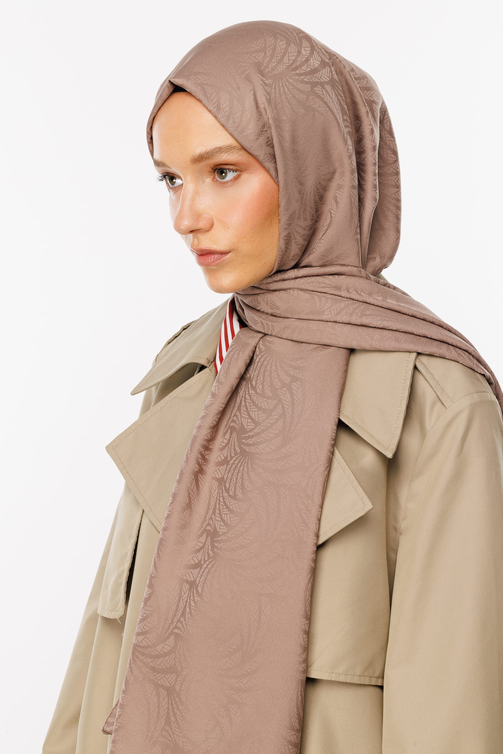 Artemis Pattern Silk Jacquard Shawl - Canyon