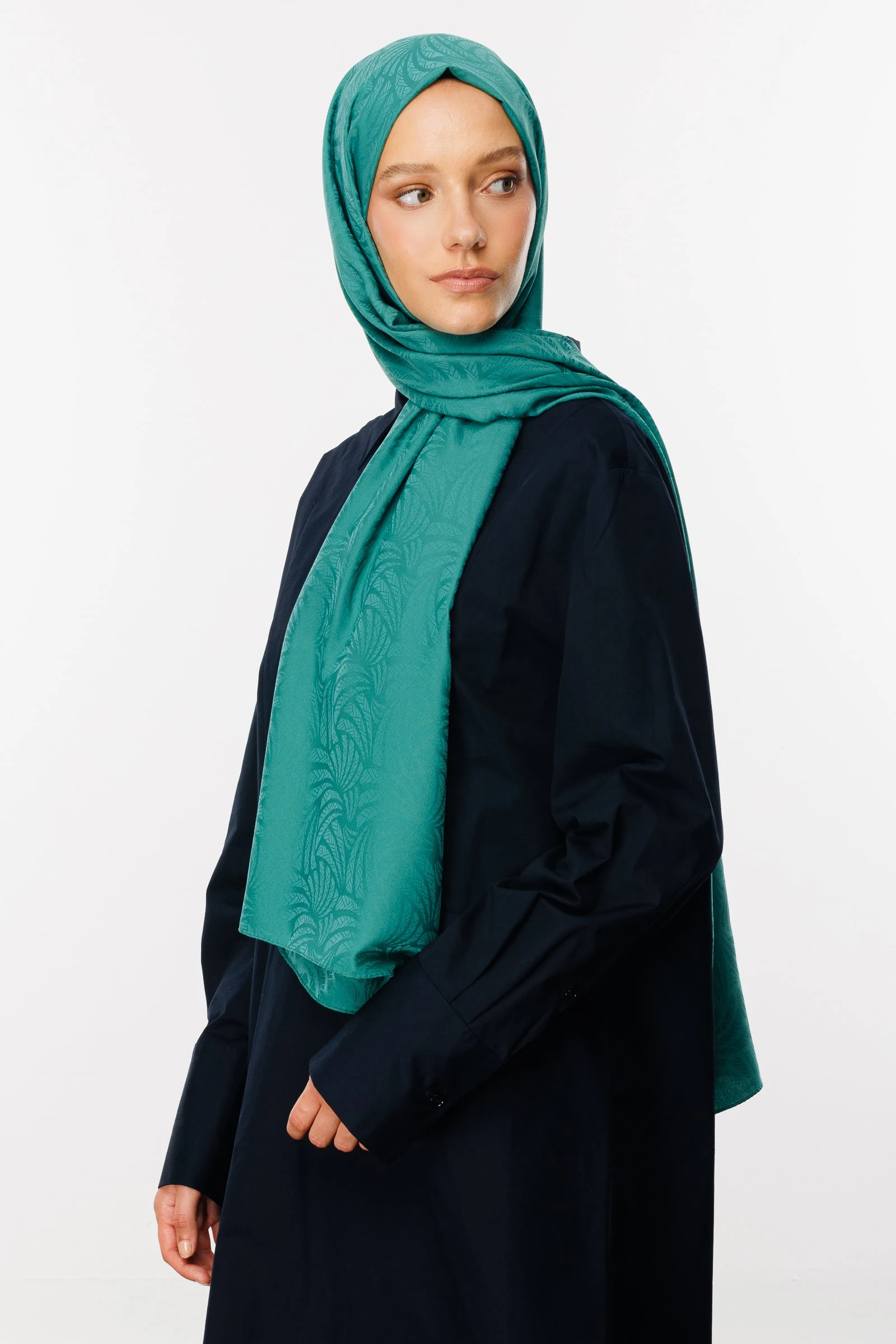 Artemis Pattern Silk Jacquard Shawl - Mint Green
