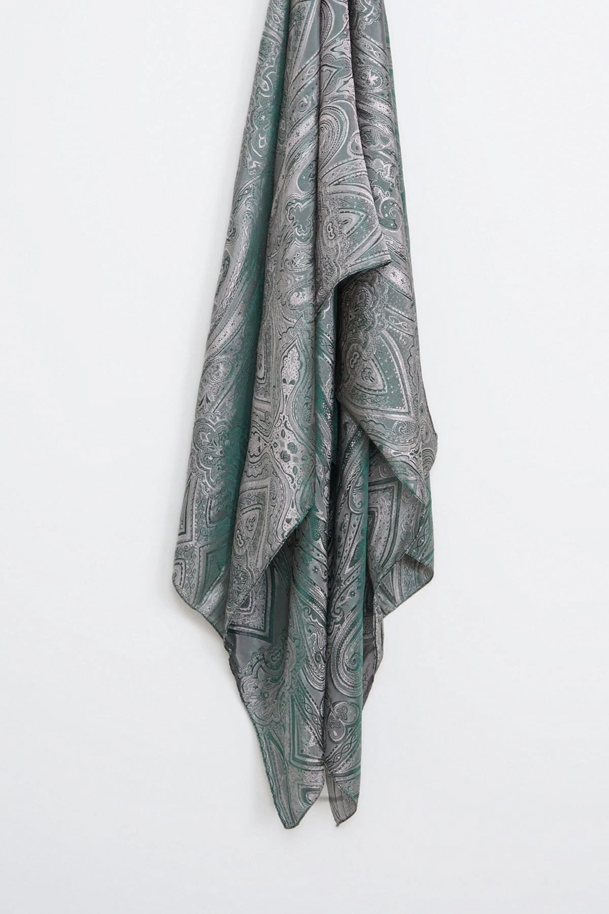 Toptan Liva Desen Shine Line Şal - Zümrüt-Pembe