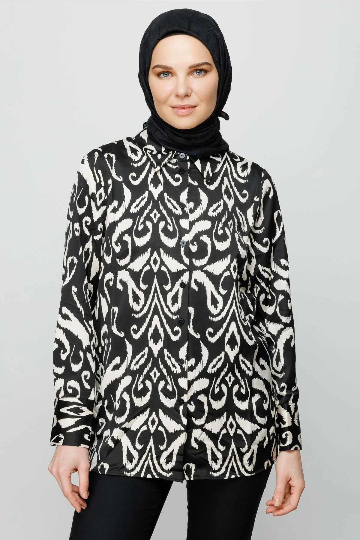 Pleated Bamboo Scarf - Black