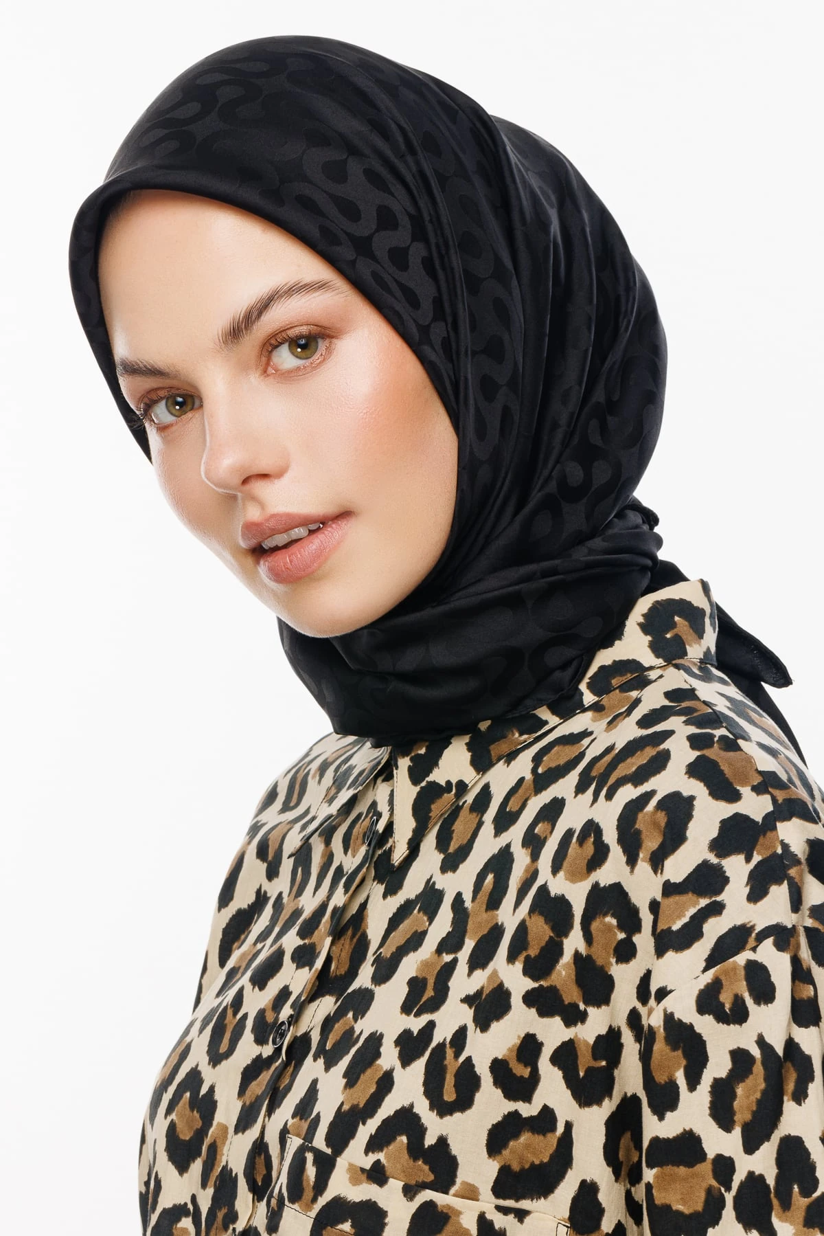 Toptan Moon Desen İpeksi Jakar Eşarp - Siyah