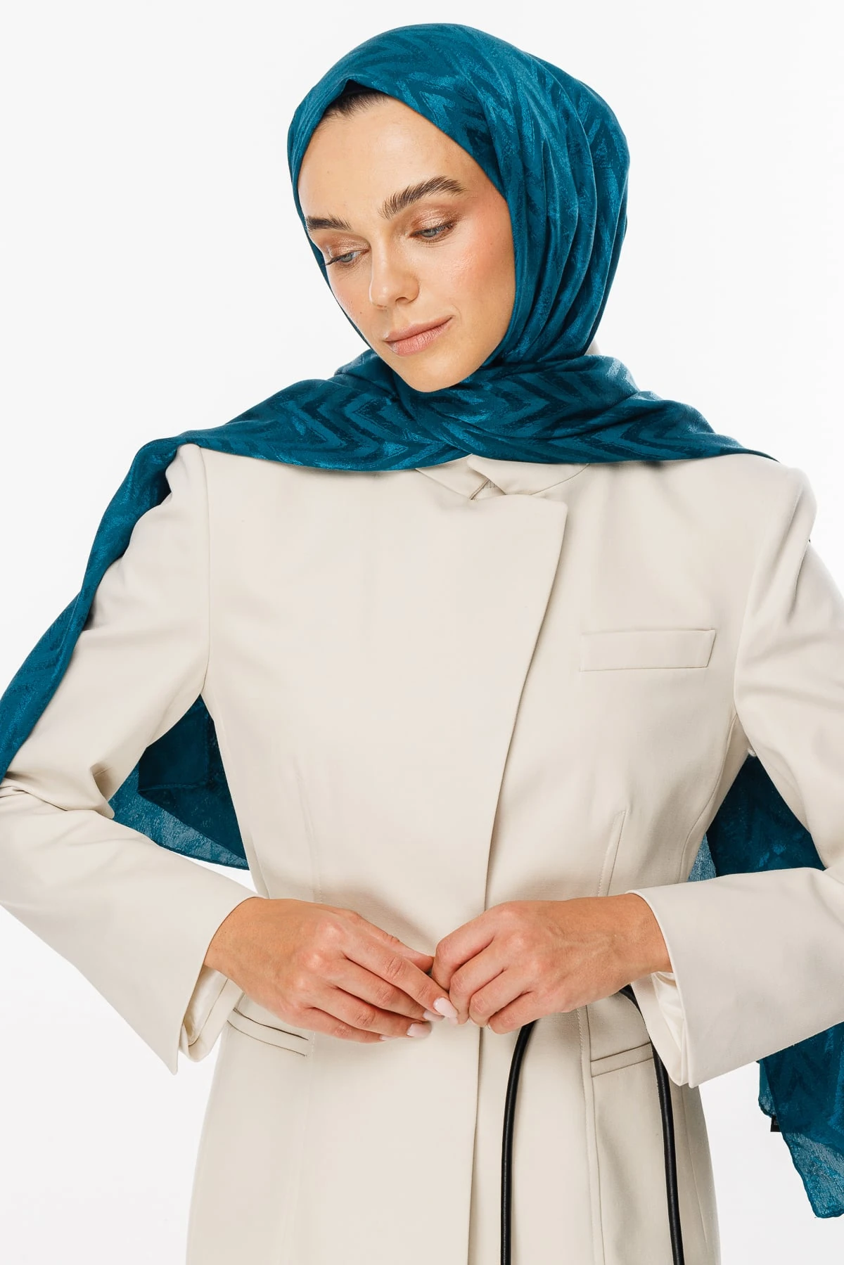 Zigzag Pattern Shiny Jacquard Shawl - Petrol Blue