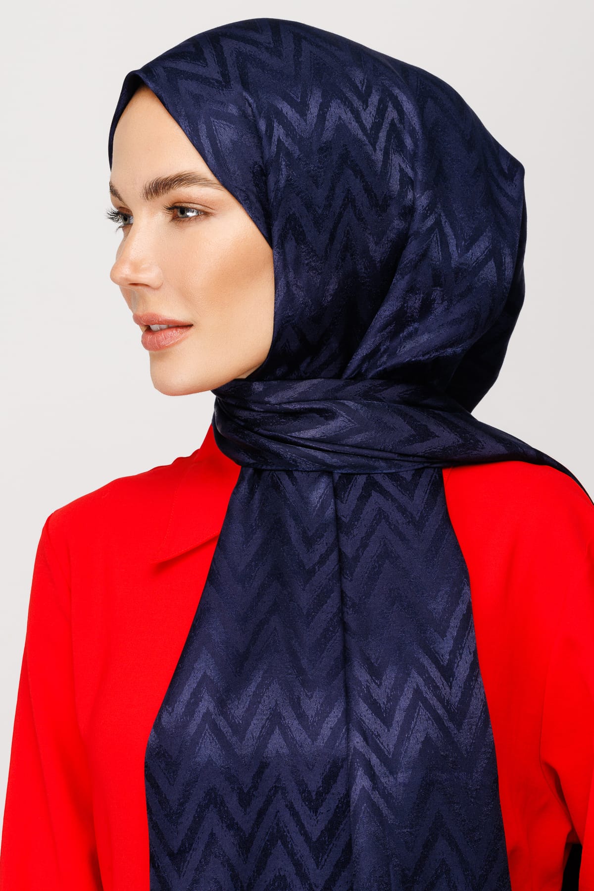 Zigzag Pattern Shiny Jacquard Shawl - Navy Blue