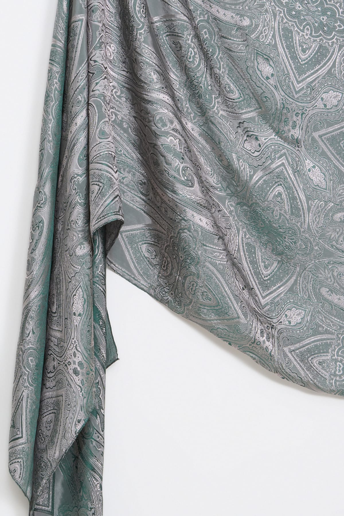 Toptan Liva Desen Shine Line Şal - Zümrüt-Pembe