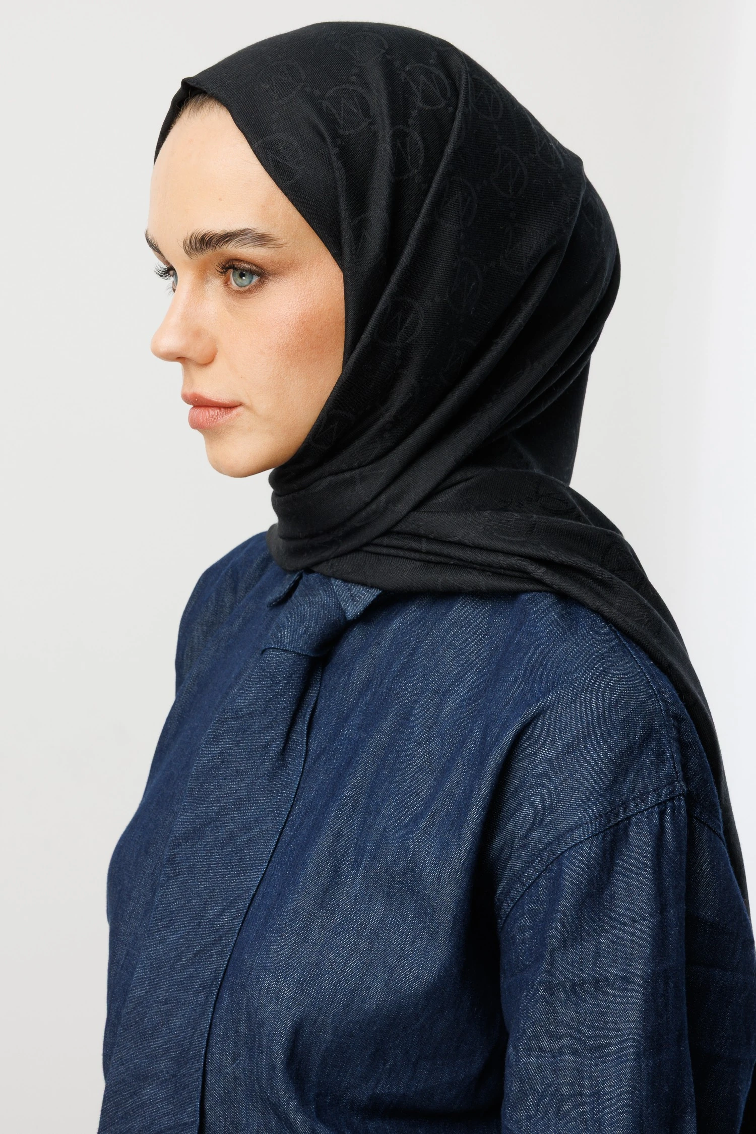 Wholesale Wool Silk Shawls - Fume