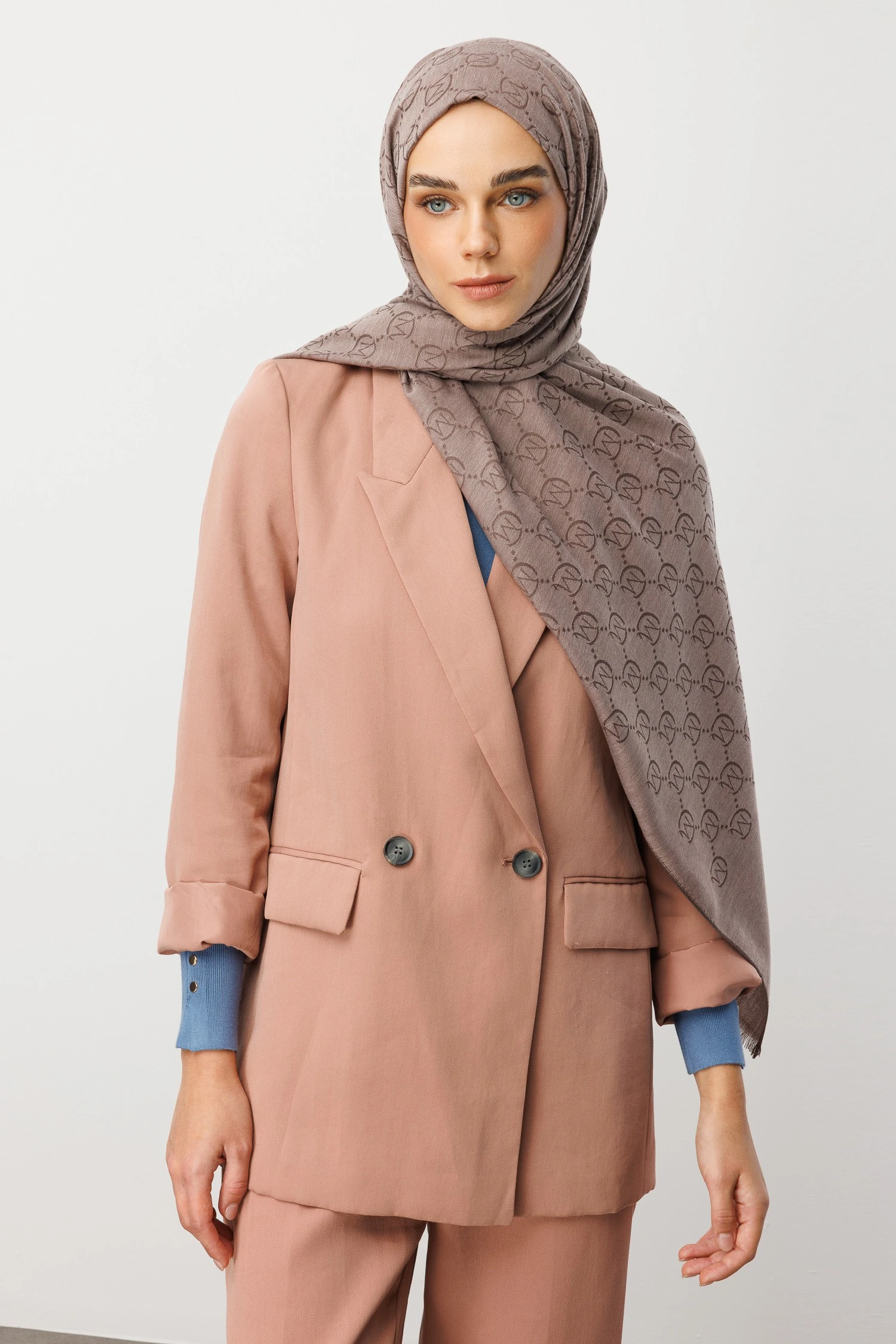 Toptan Yün İpek Şal - Toz Pembe