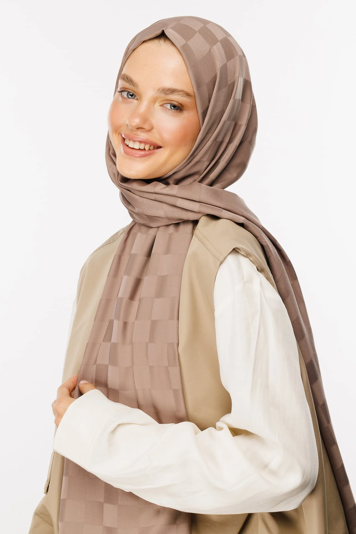 Toptan Dama Desen İpeksi Jakar Şal - Kanyon